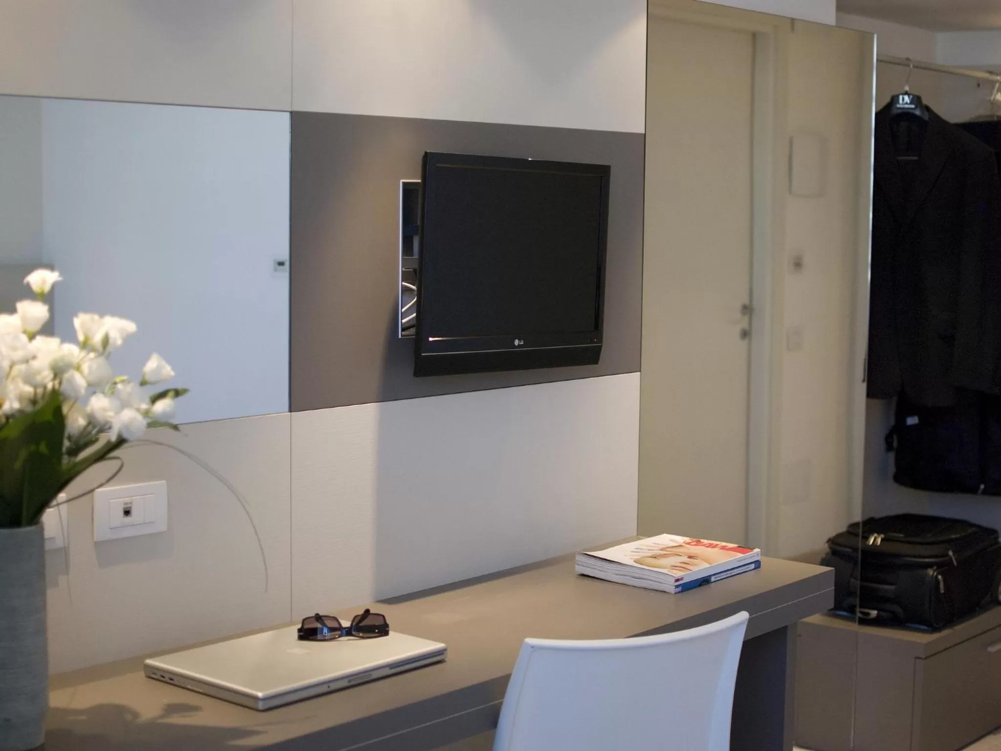 Decorative detail in Hotel Cube