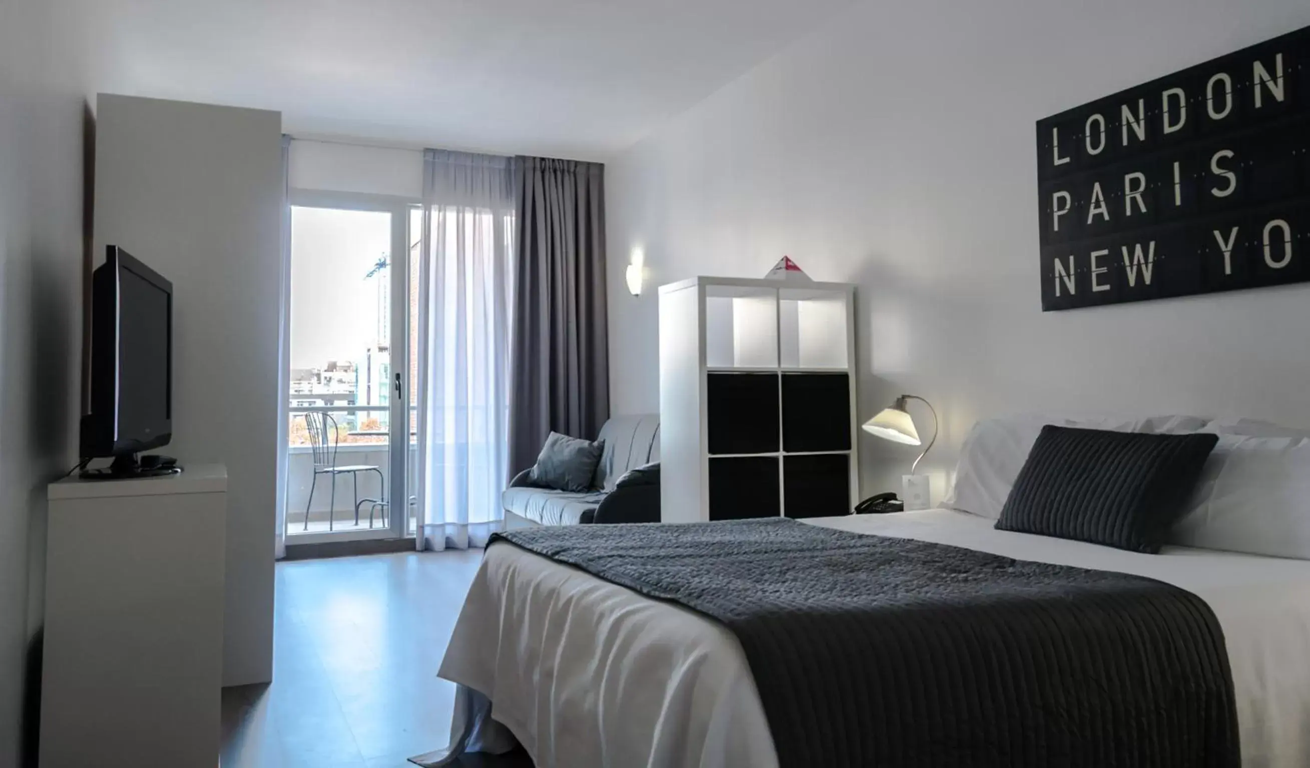 Bedroom, Room Photo in Aparthotel Atenea Calabria