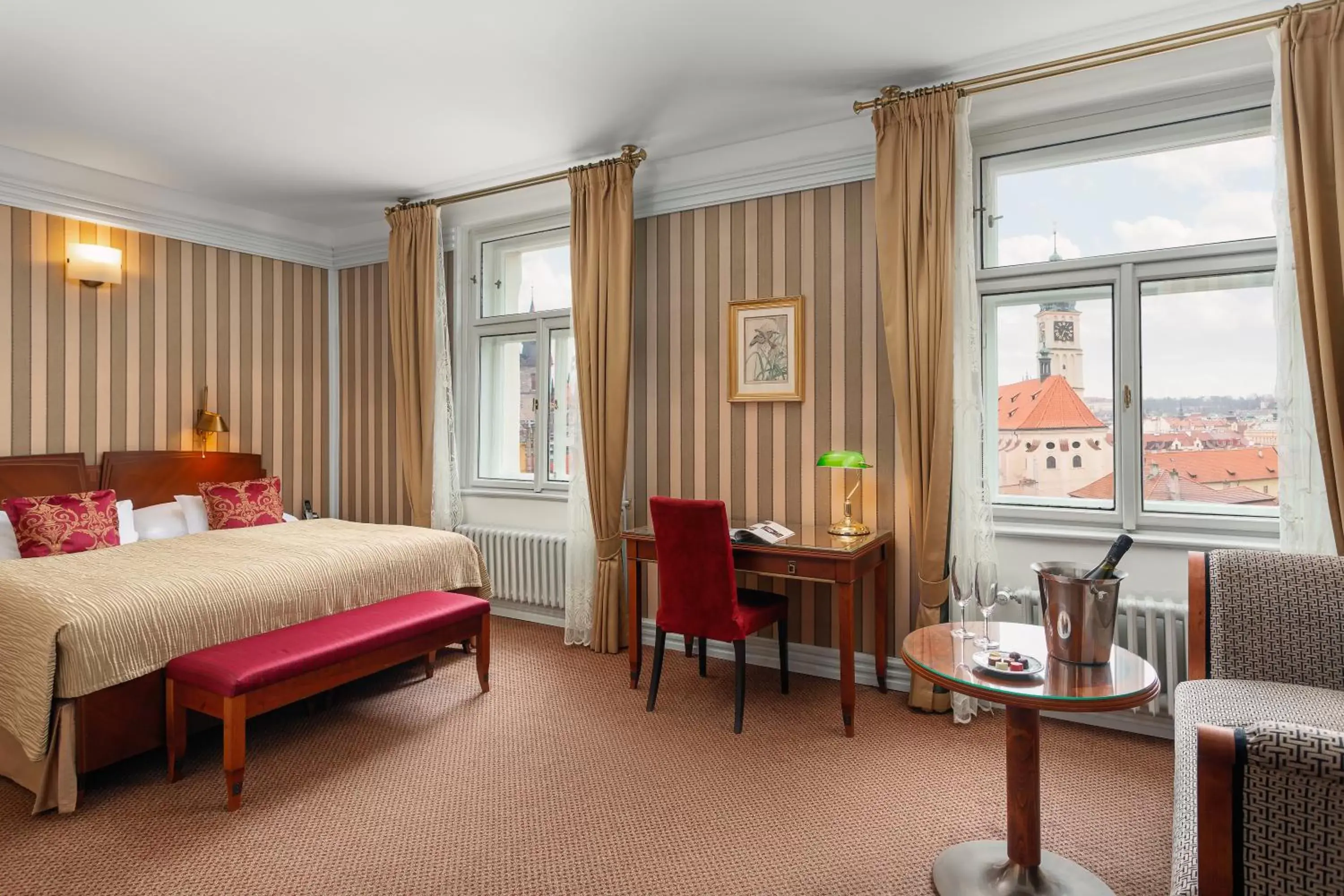 Photo of the whole room in Hotel Paris Prague