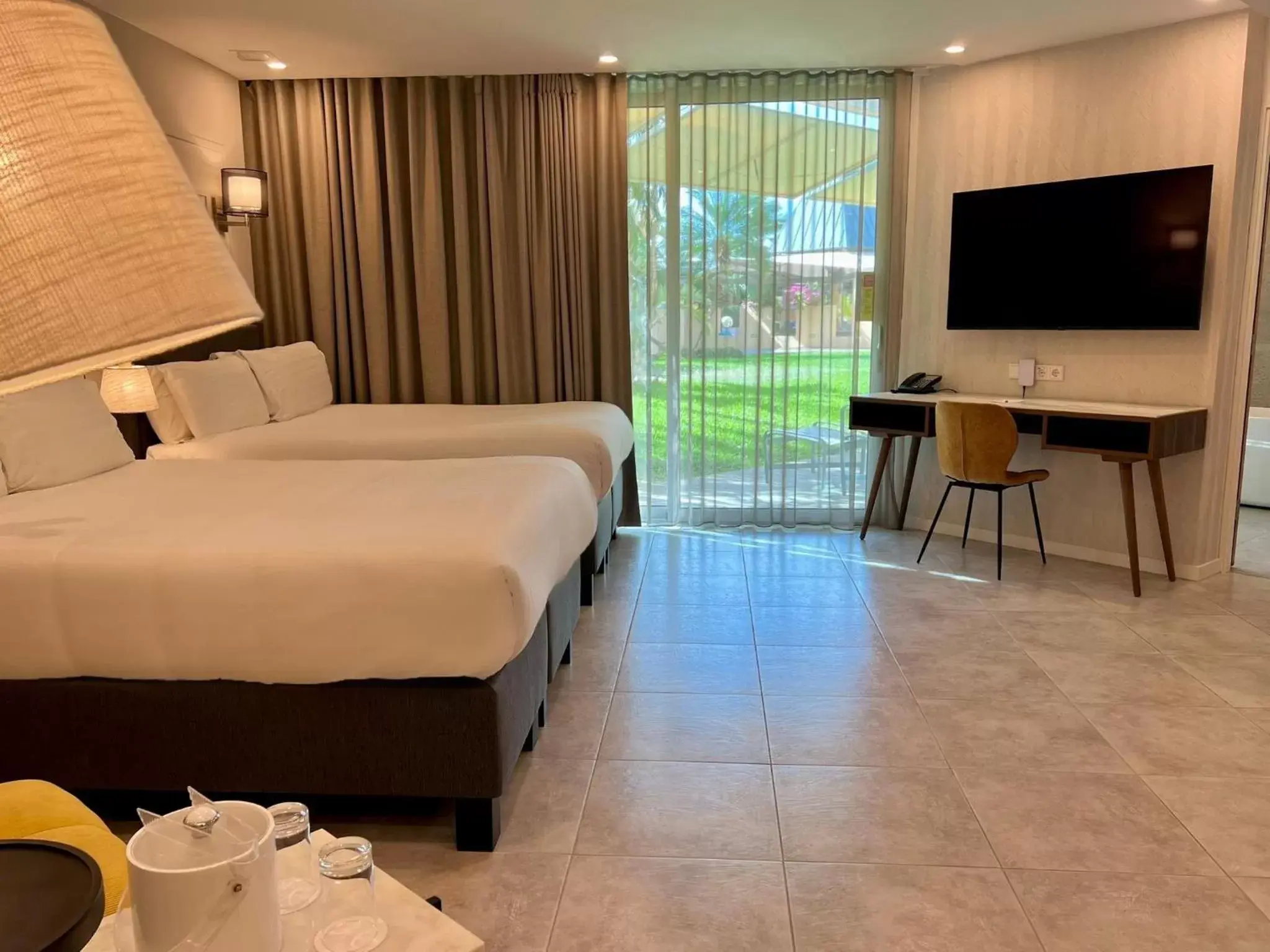 Bed in Curacao Avila Beach Hotel Bed in Curacao Avila Beach Hotel