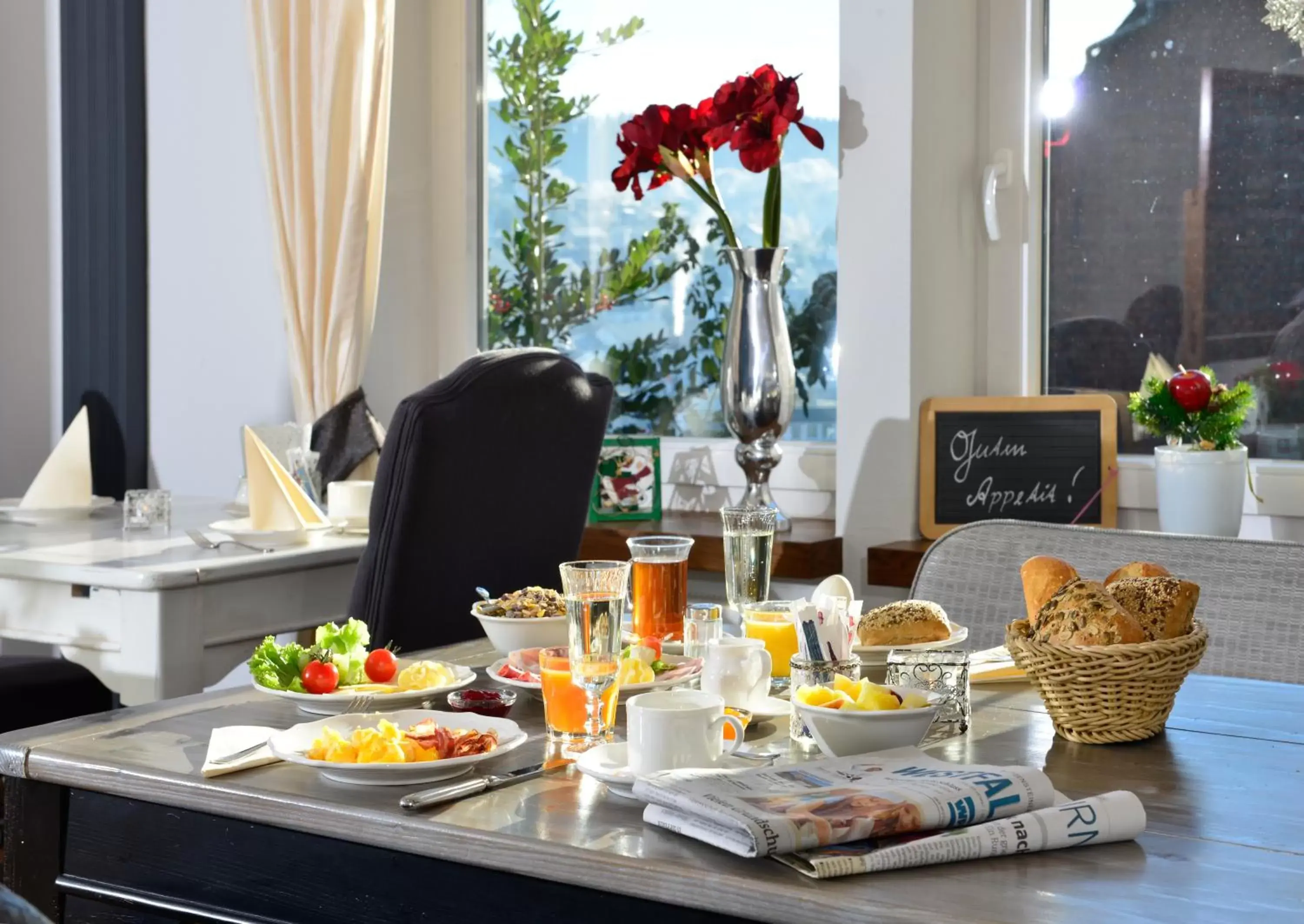 Continental breakfast, Restaurant/Places to Eat in Hotel Alte Schule