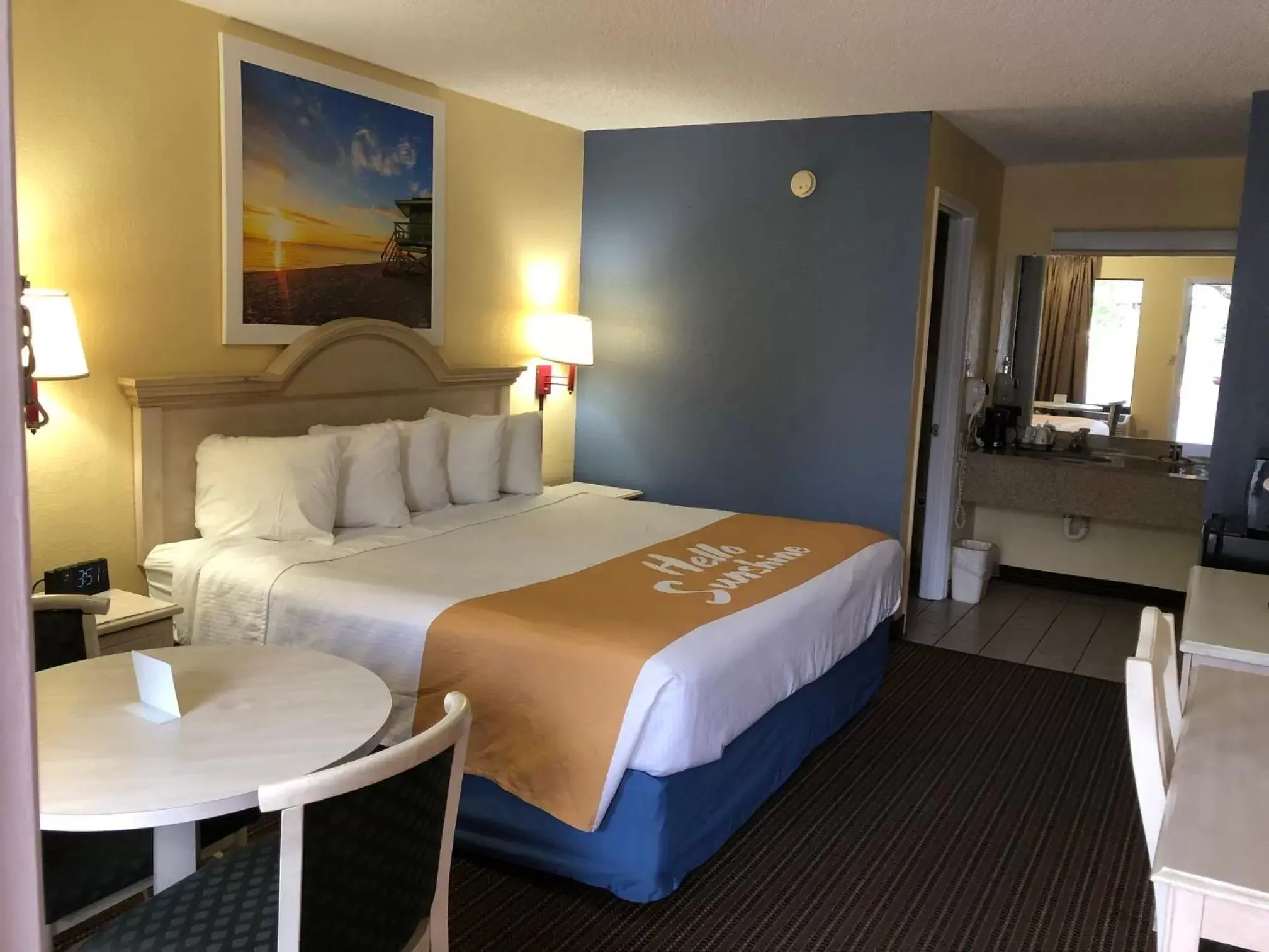 Photo of the whole room, Bed in Days Inn by Wyndham Spartanburg Waccamaw