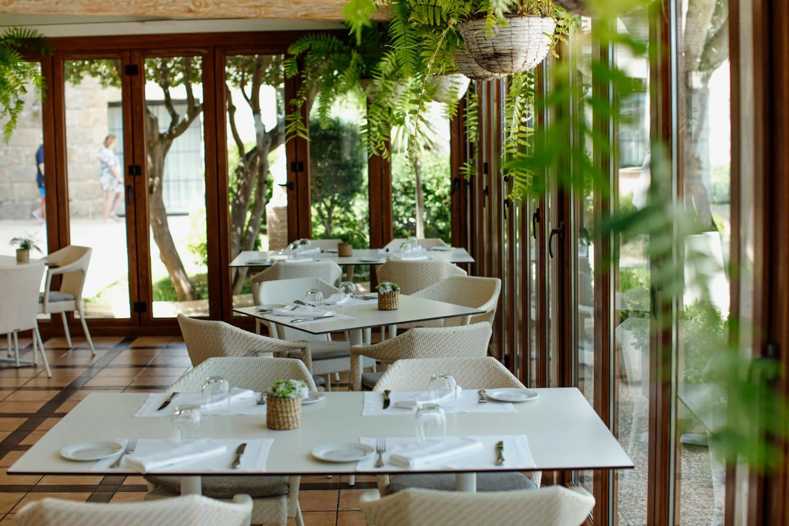 Restaurant/places to eat in Hotel Los Ángeles Denia