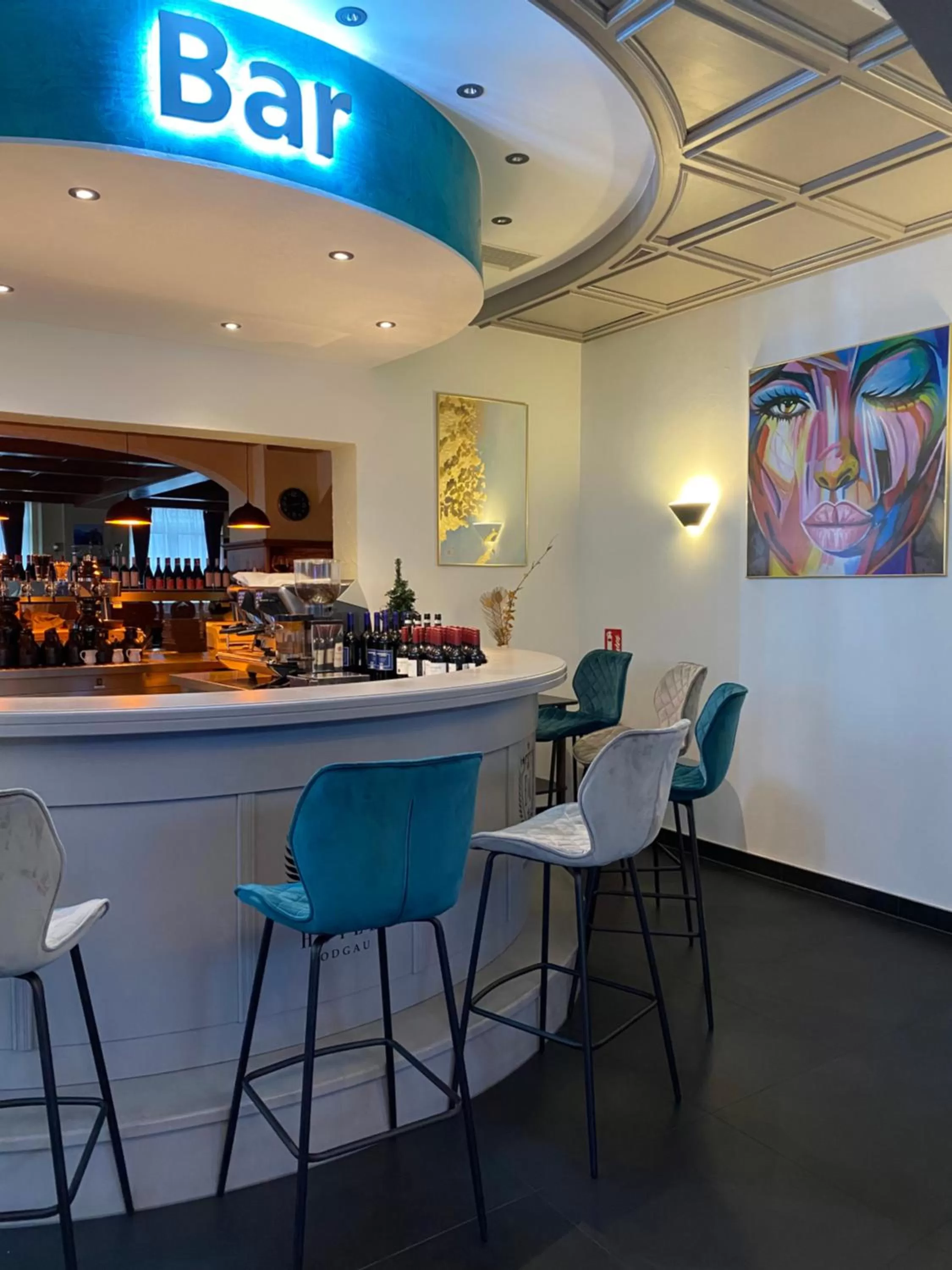 Lounge or bar in E&D Hotel Rodgau