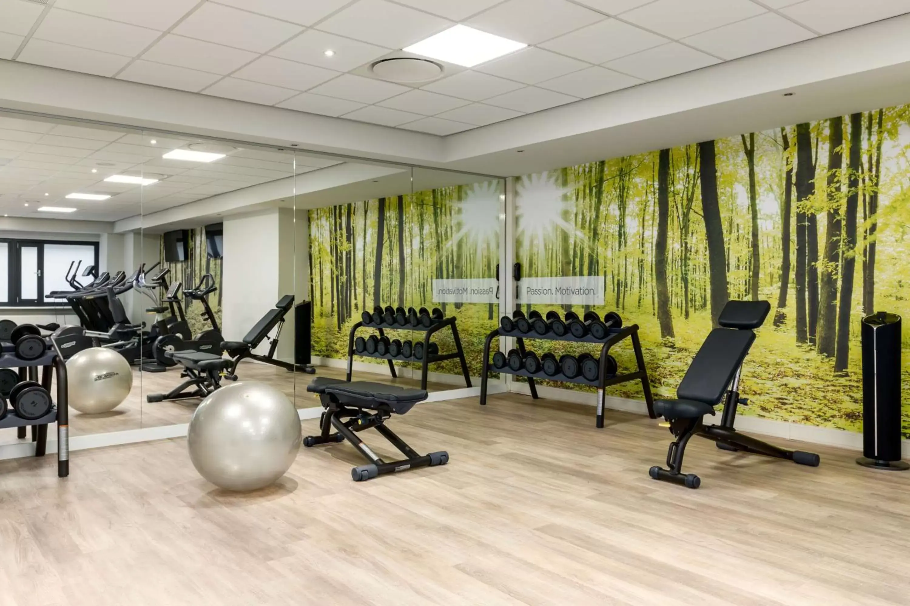 Spa and wellness centre/facilities, Fitness Center/Facilities in NH Atlanta Rotterdam Hotel