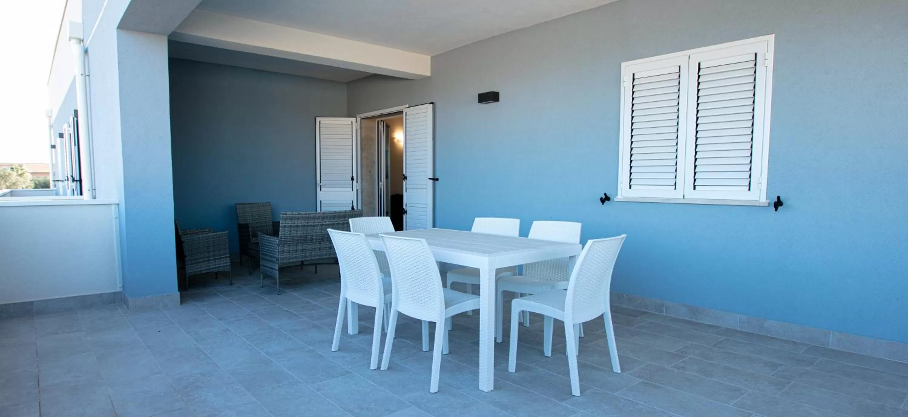 Dining Area in Etnamare Brucoli