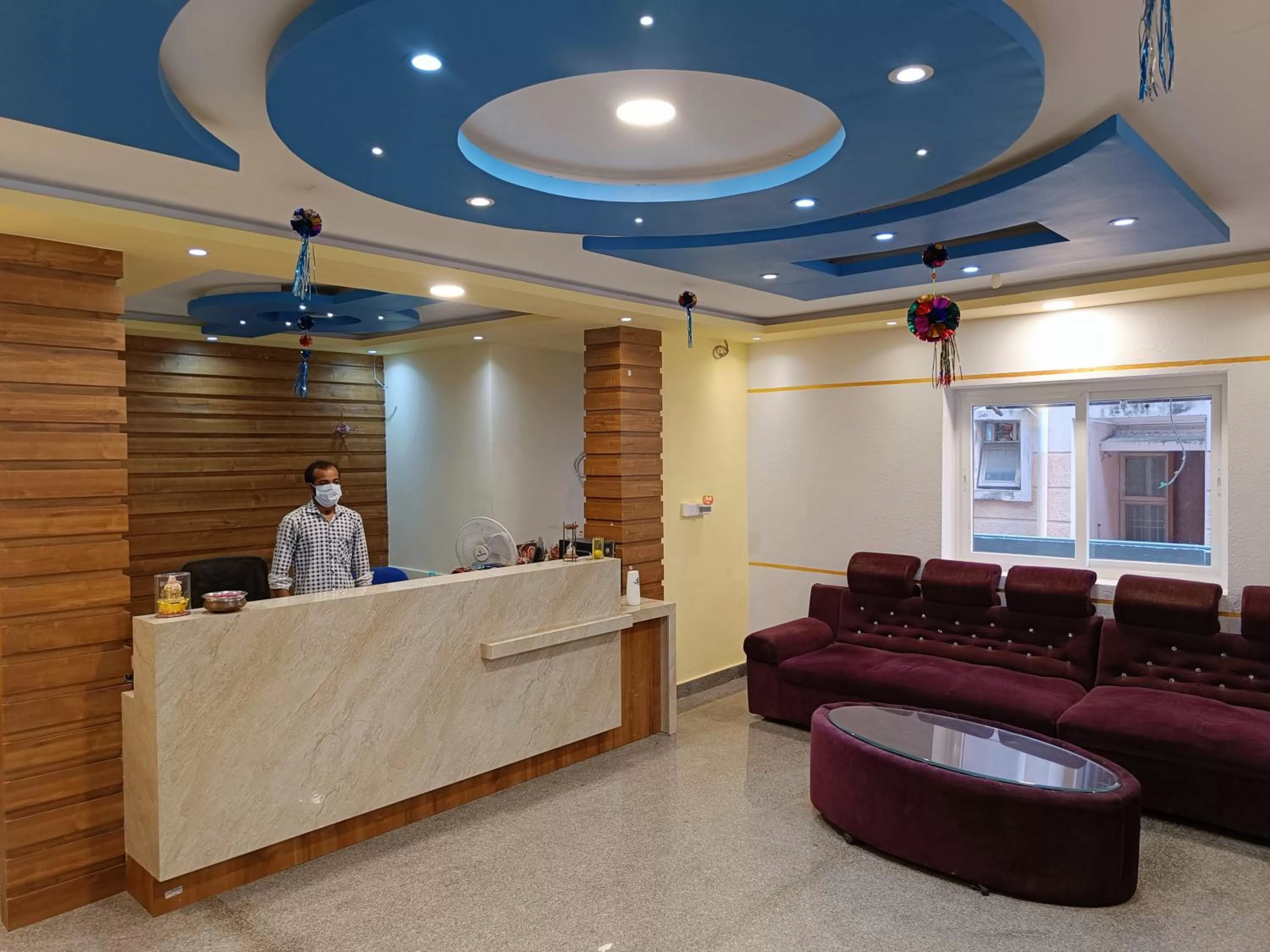 Lobby or reception in The Dolphin Park Hotel, Virugambakkam