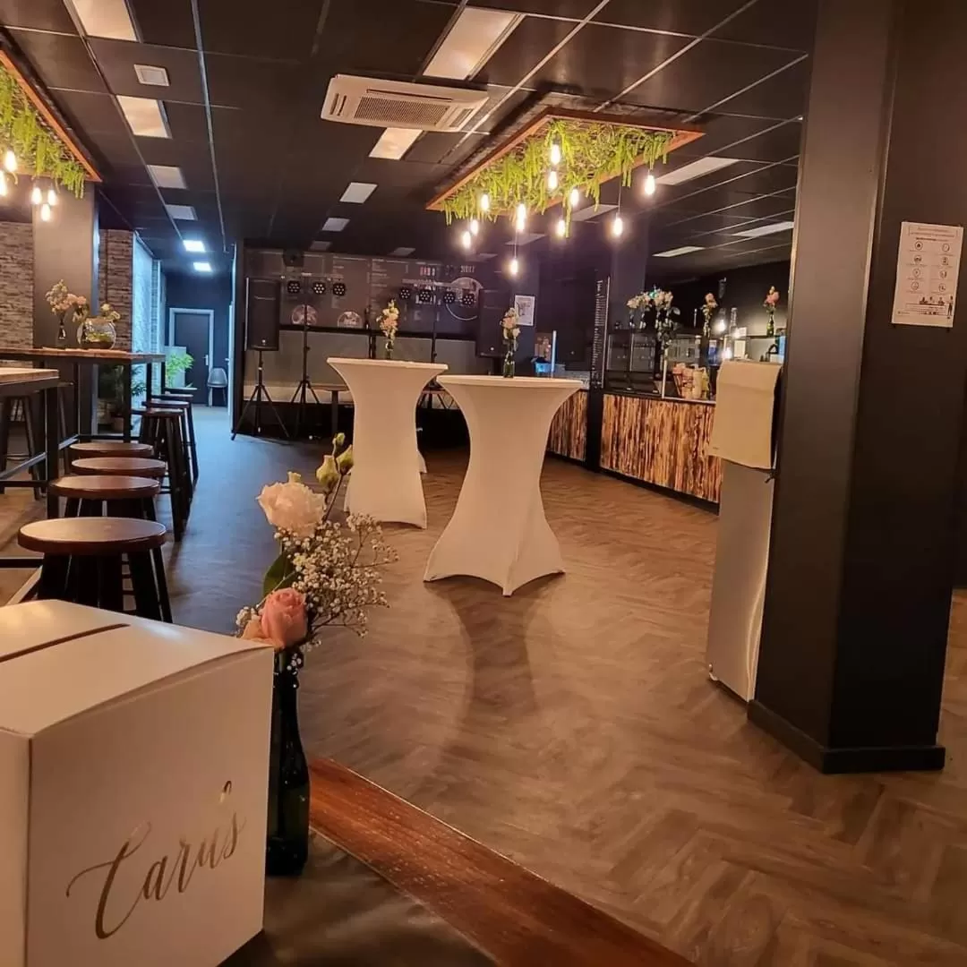 Restaurant/places to eat in Loogiez