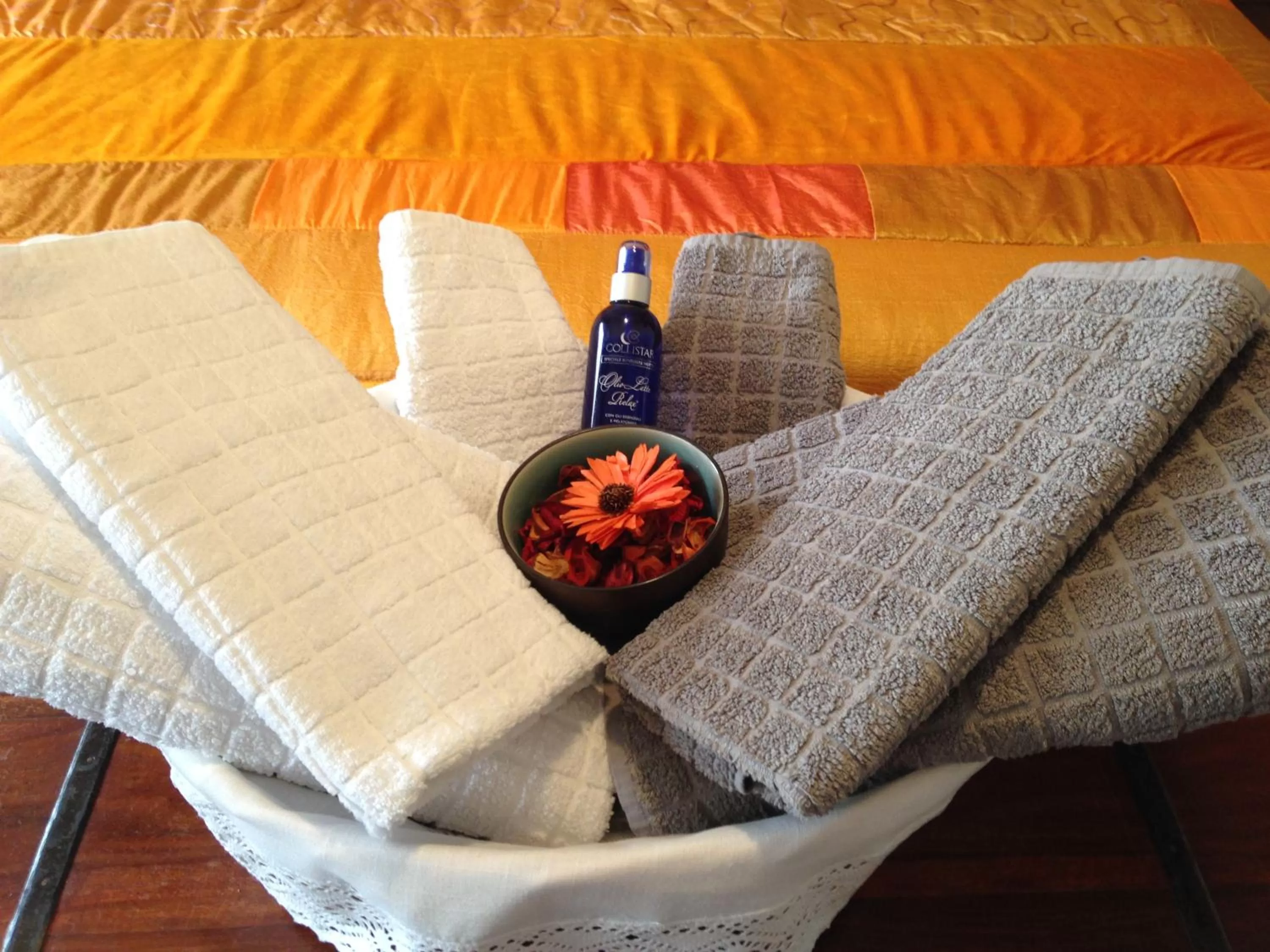 Bedroom, Drinks in Chambre D'Hôtes le Phenix