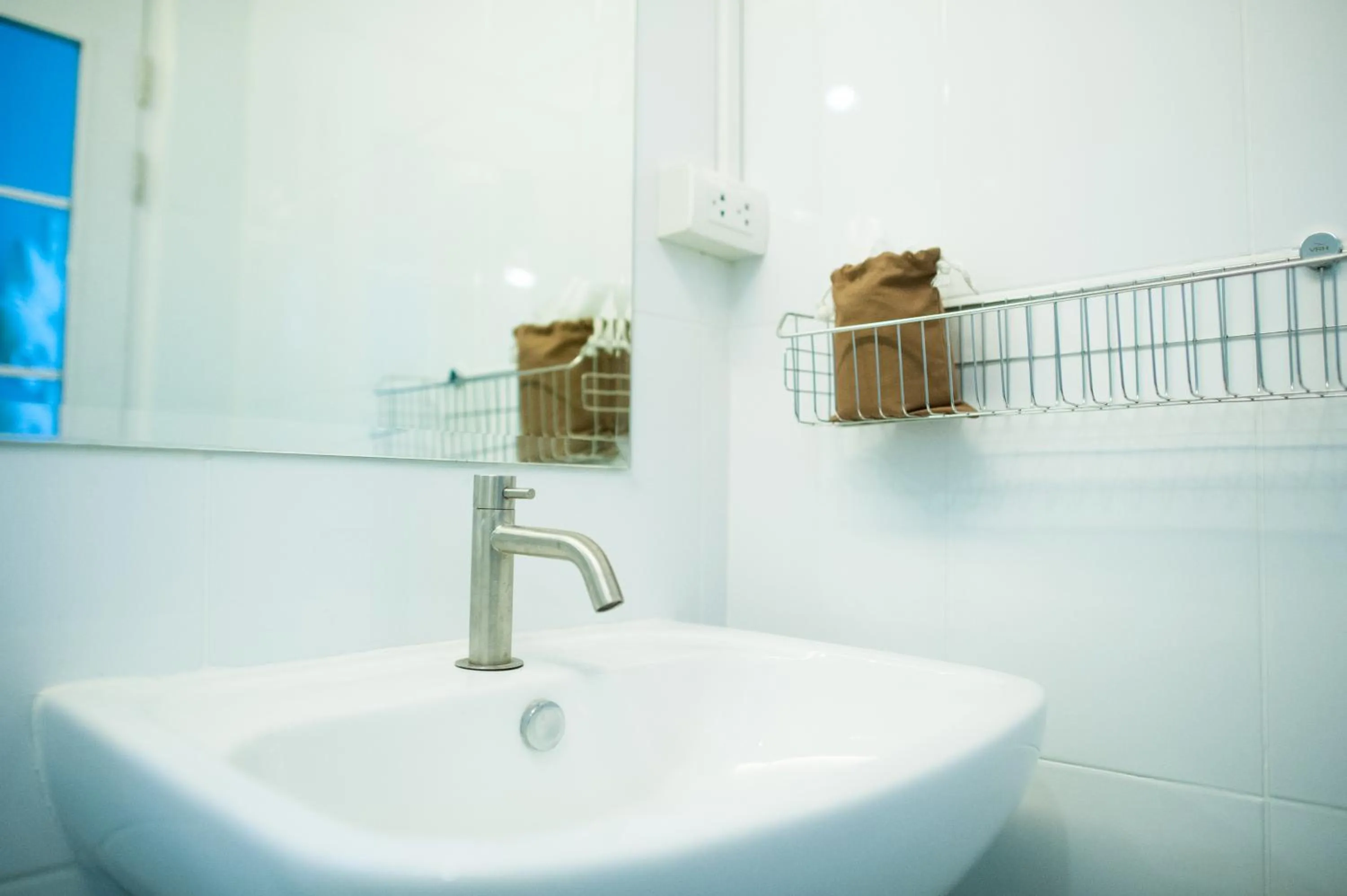 Bathroom in KENCOZY accommodation