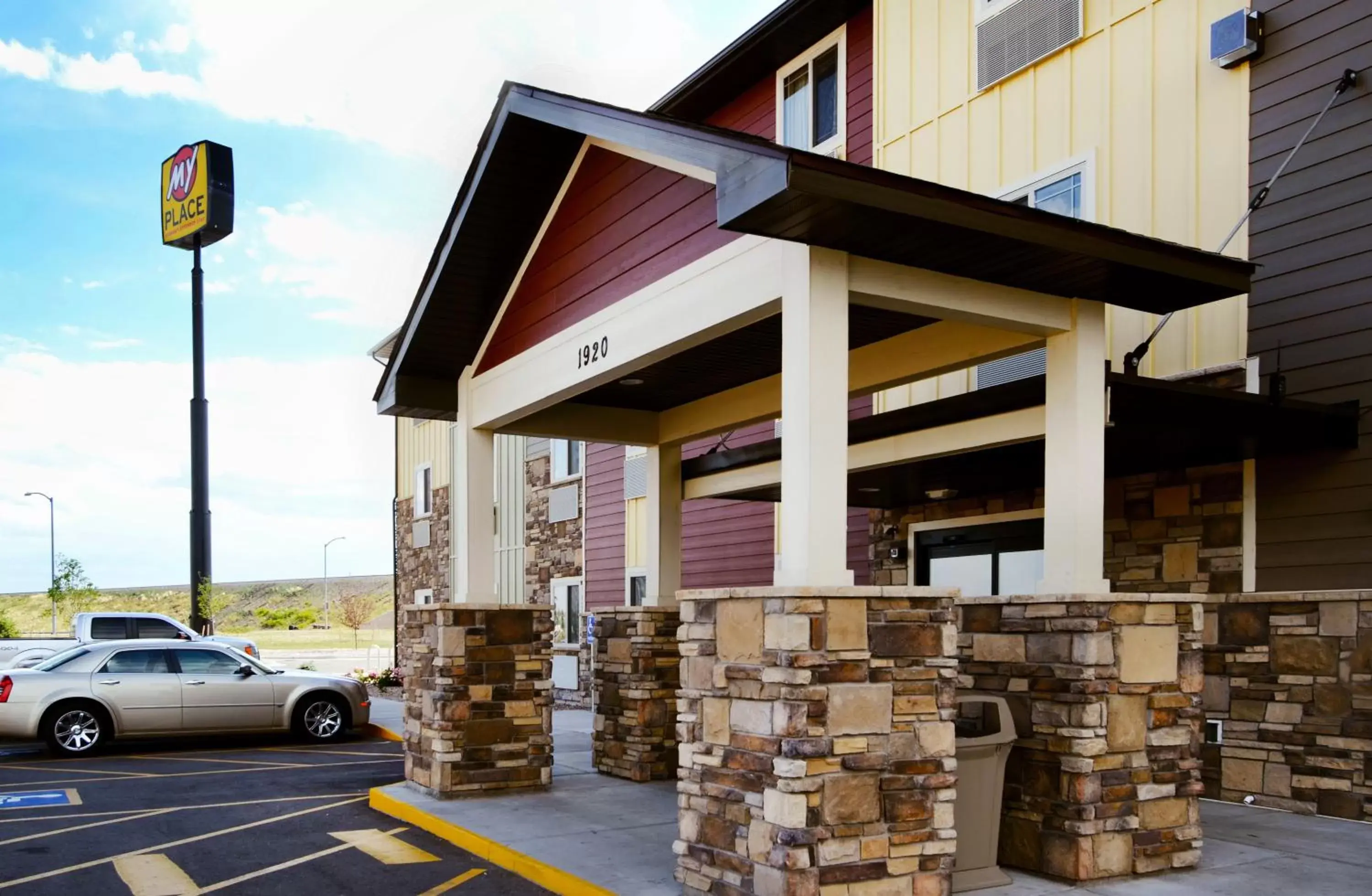 Facade/entrance, Lounge/Bar in My Place Hotel-Cheyenne, WY