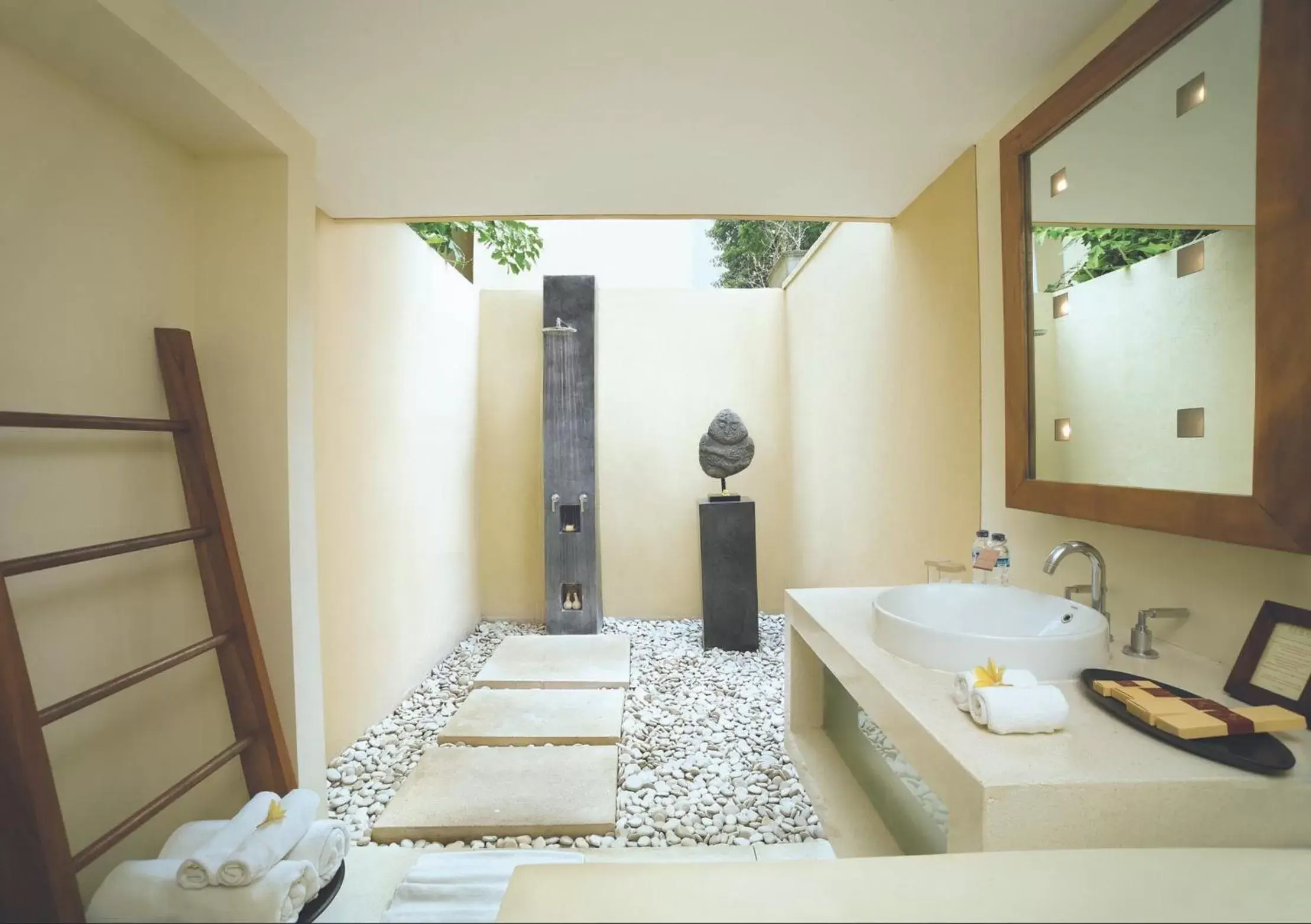 Bathroom in Qunci Villas Hotel