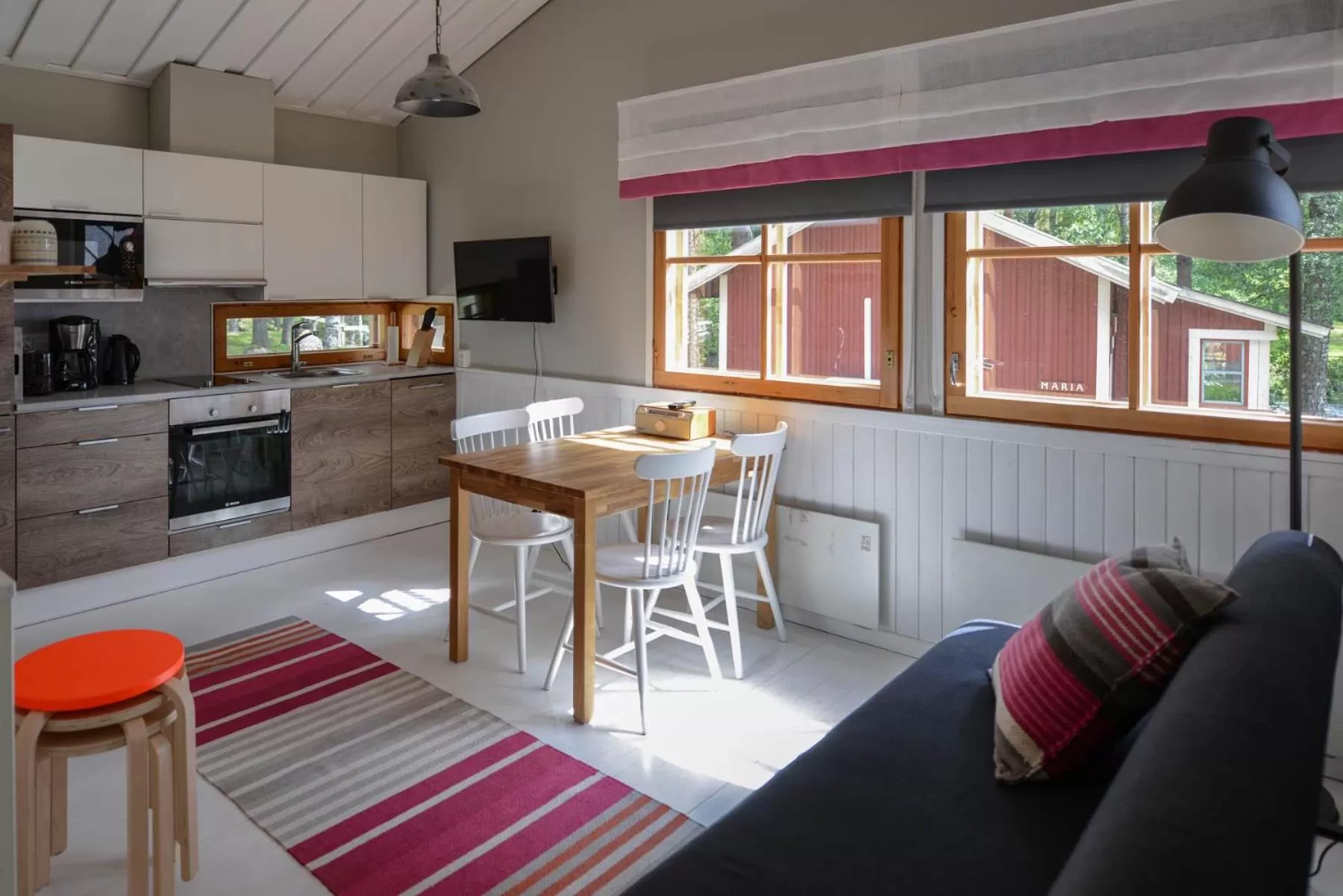 Kitchen or kitchenette in Sahanlahti Resort