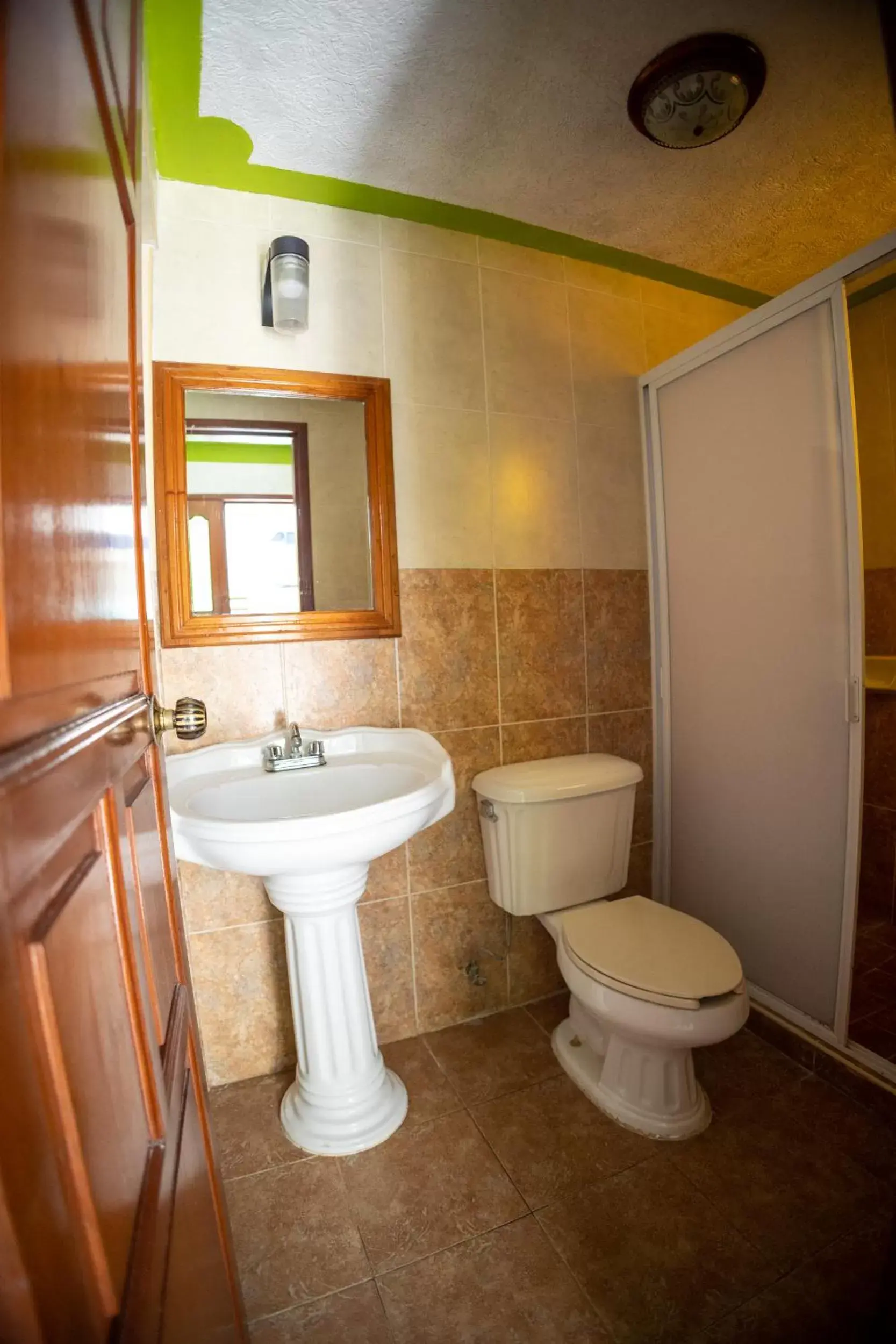 Toilet, Bathroom in Hotel Nicte-Ha