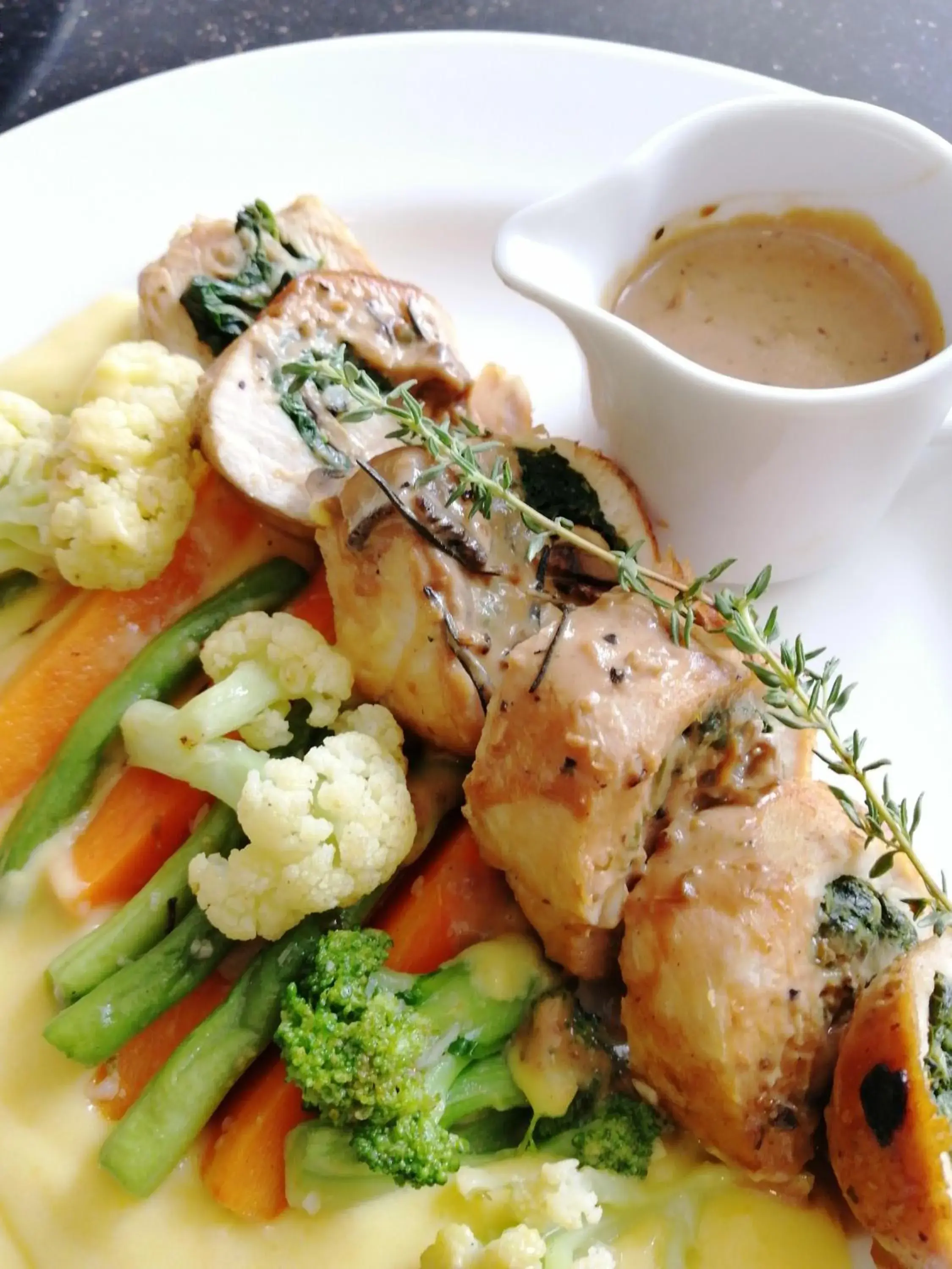 Food in Taksu Sanur Hotel