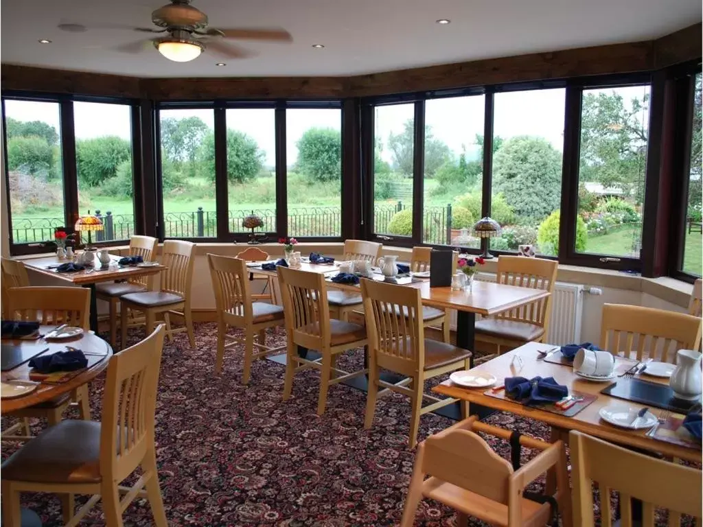 Dining area, Restaurant/Places to Eat in Double-Gate Farm