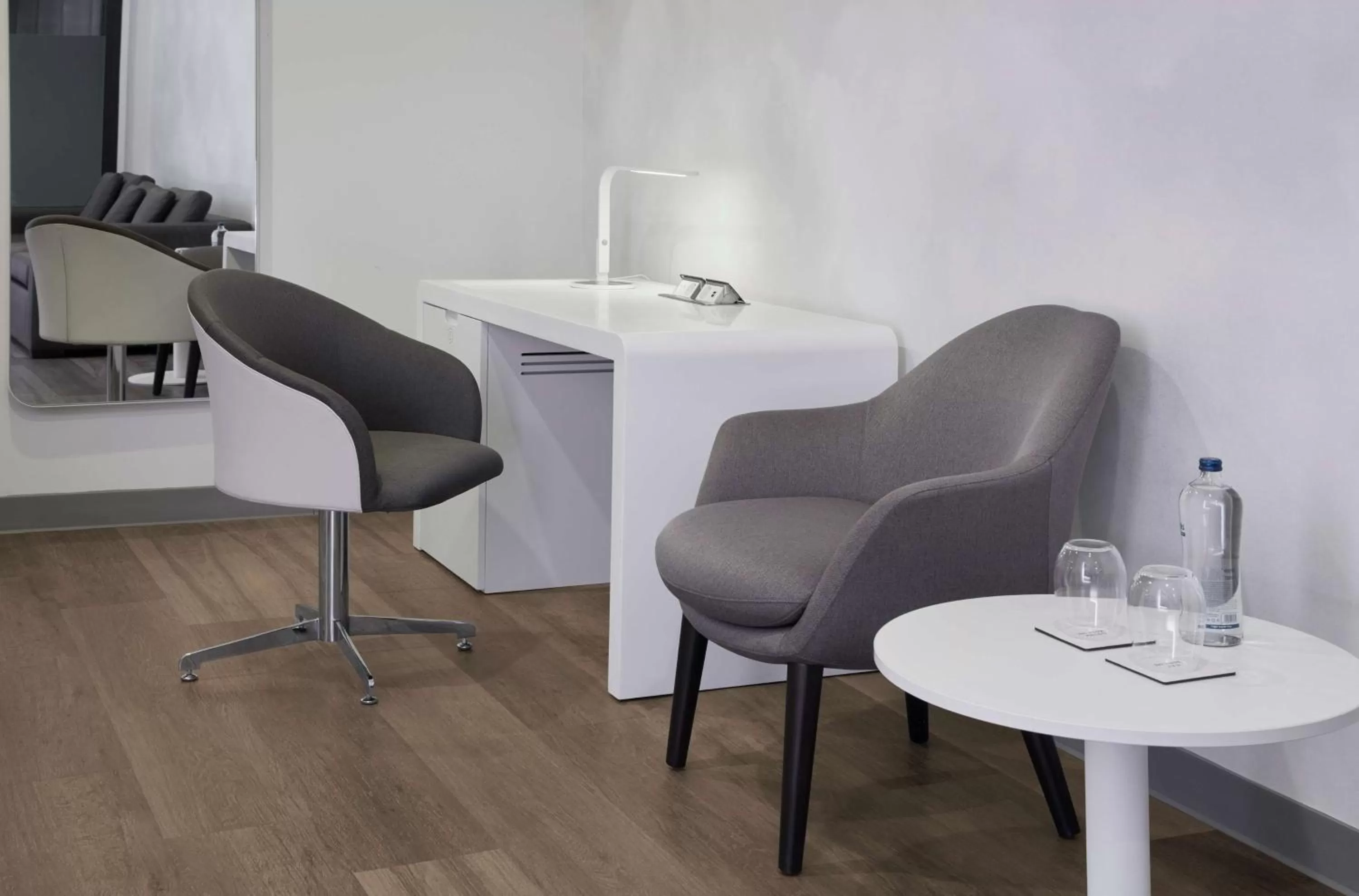 Photo of the whole room in YOTEL Istanbul Airport, City Entrance