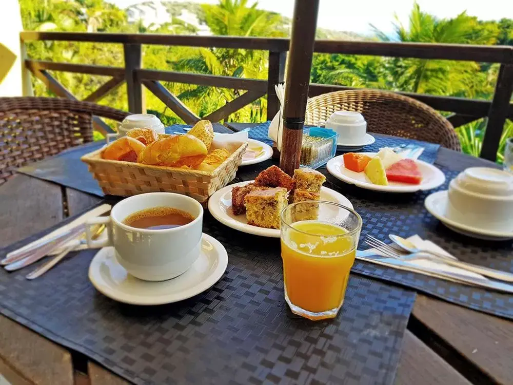 Breakfast in Pousada Amancay