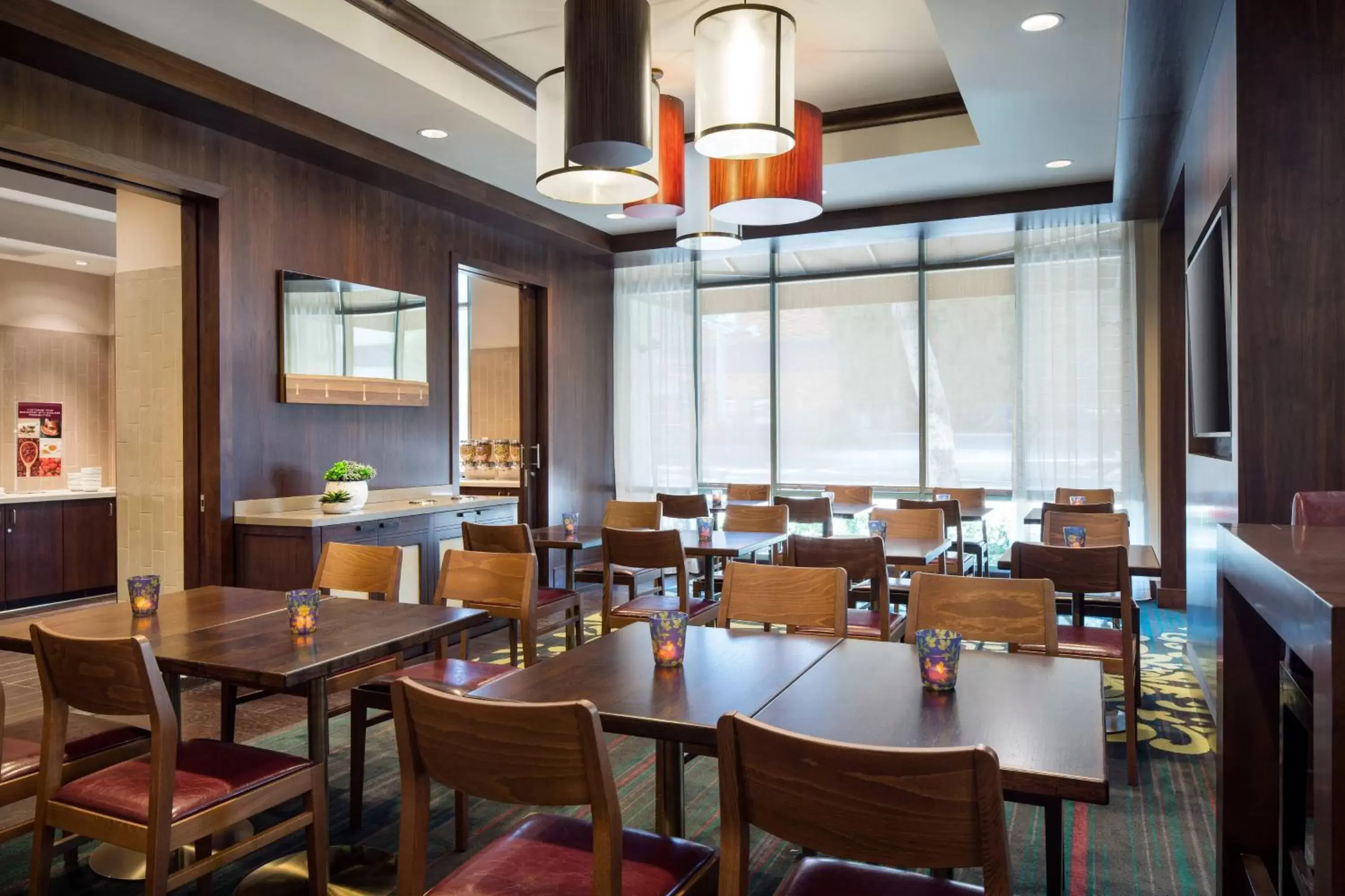 Restaurant/Places to Eat in Residence Inn by Marriott Los Angeles Pasadena/Old Town
