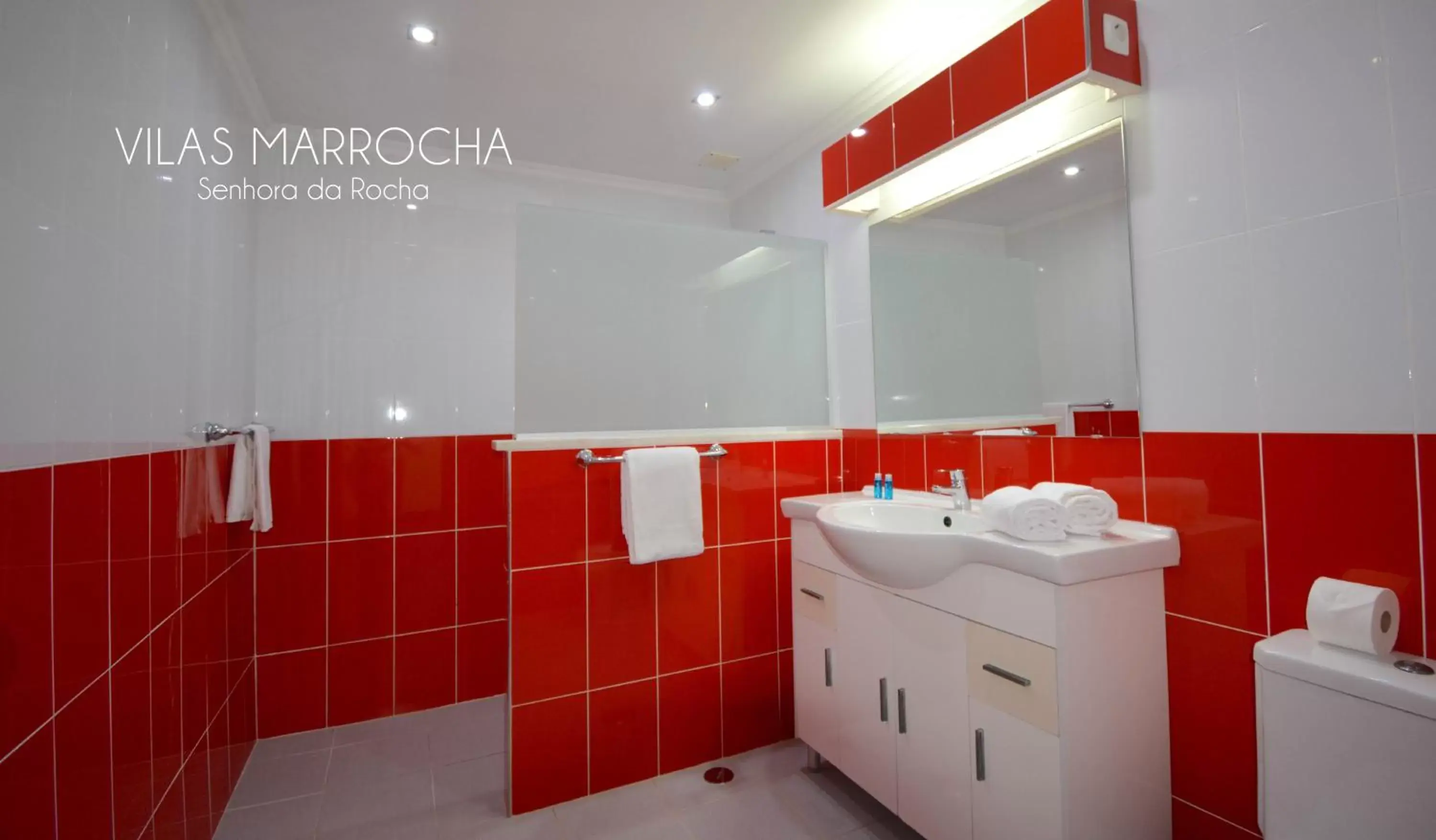 Bathroom in Vilas Marrocha