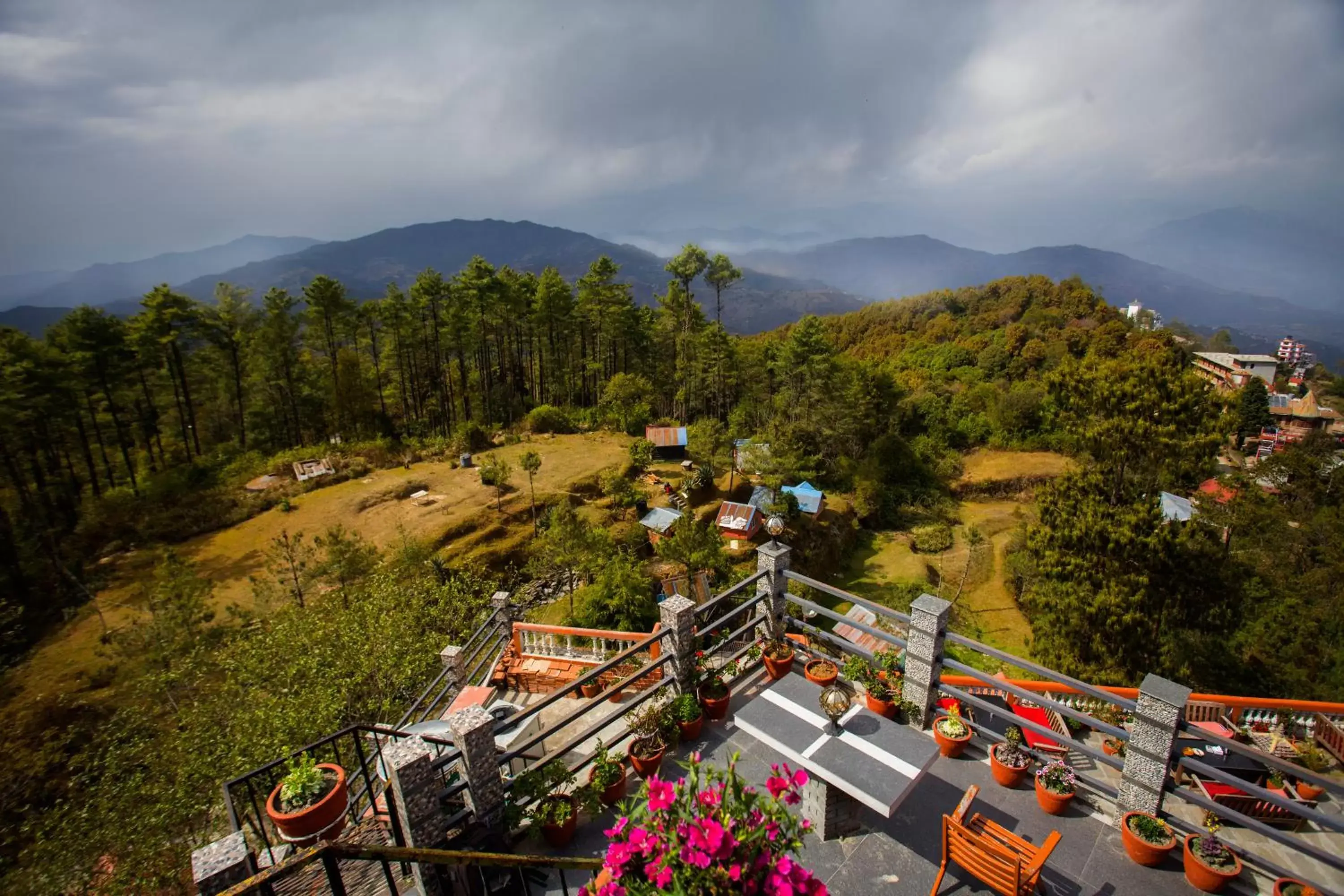 Bird's eye view, Bird's-eye View in Peaceful Cottage & Cafe Du Mont