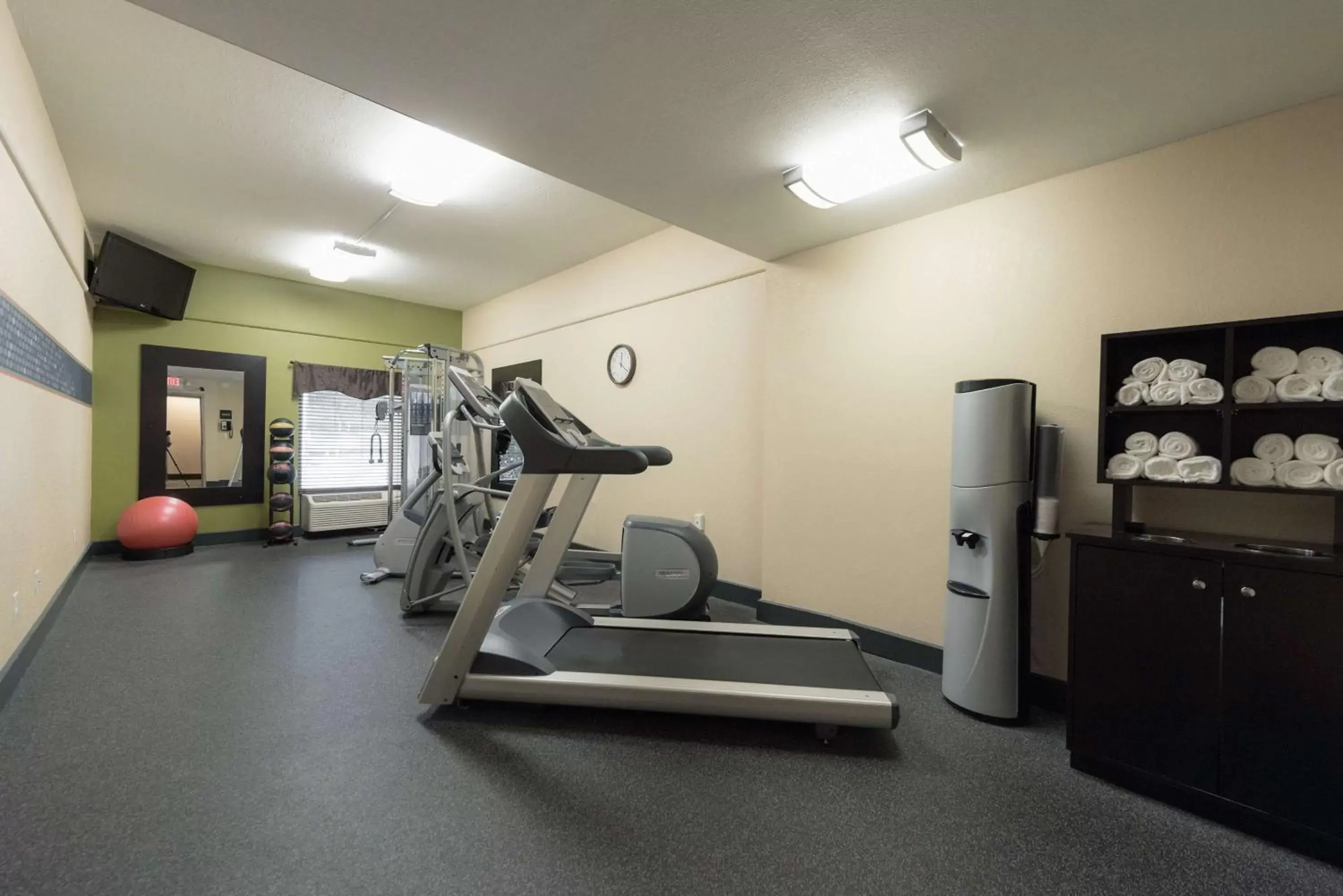 Fitness centre/facilities, Fitness Center/Facilities in Hampton Inn Brooksville Dade City
