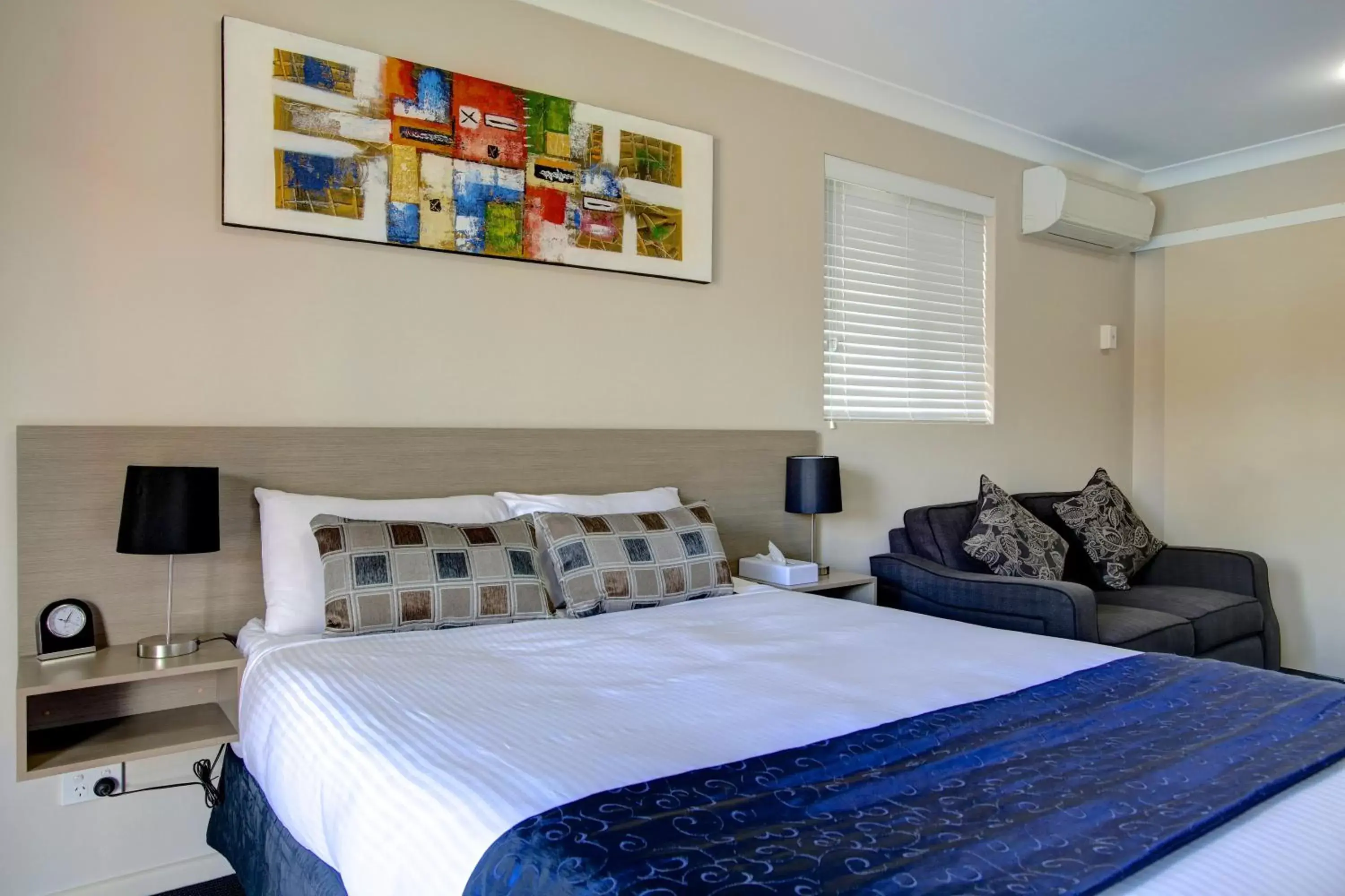 Bedroom, Bed in Beachpark Apartments Coffs Harbour