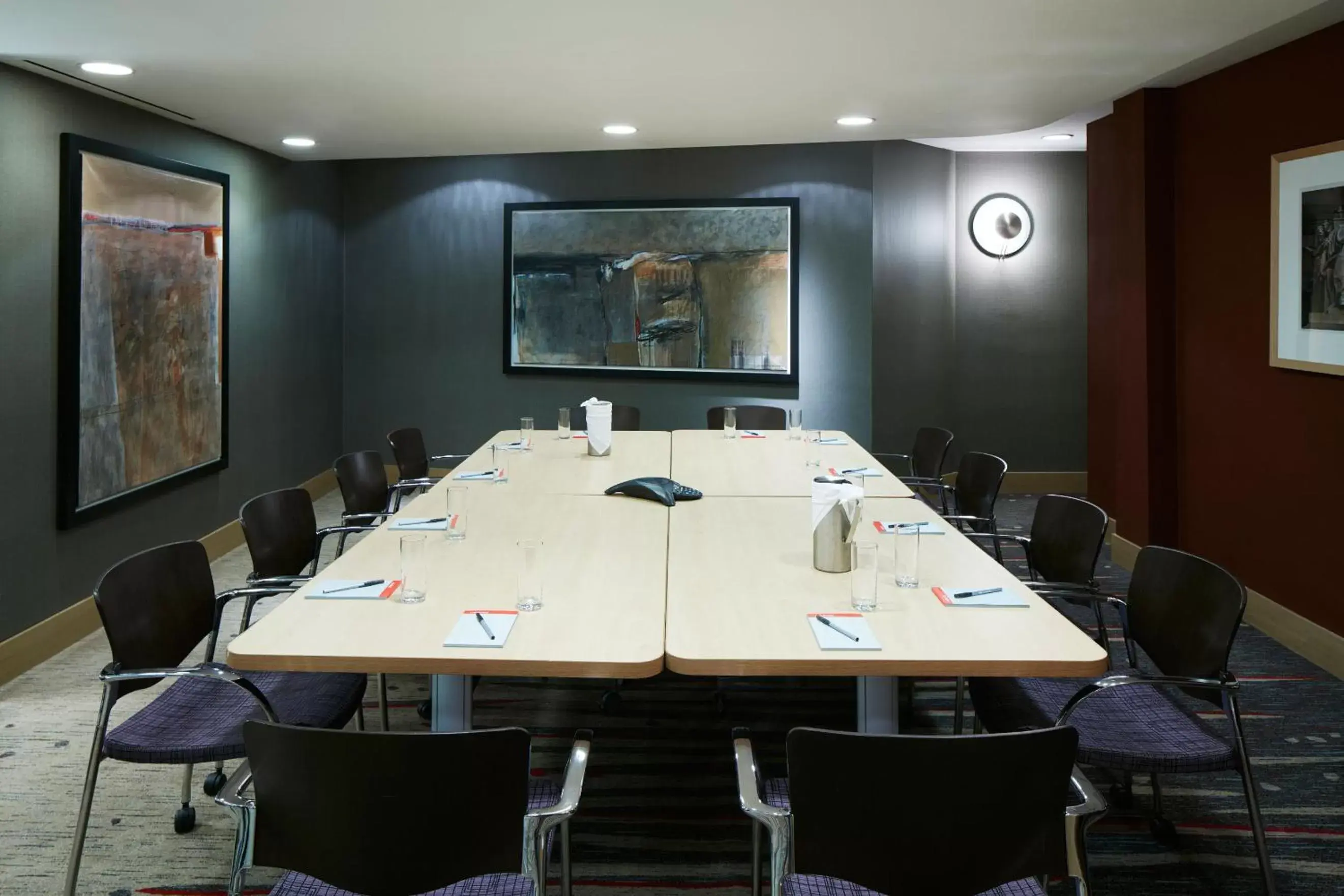 Meeting/conference room in World Center Hotel