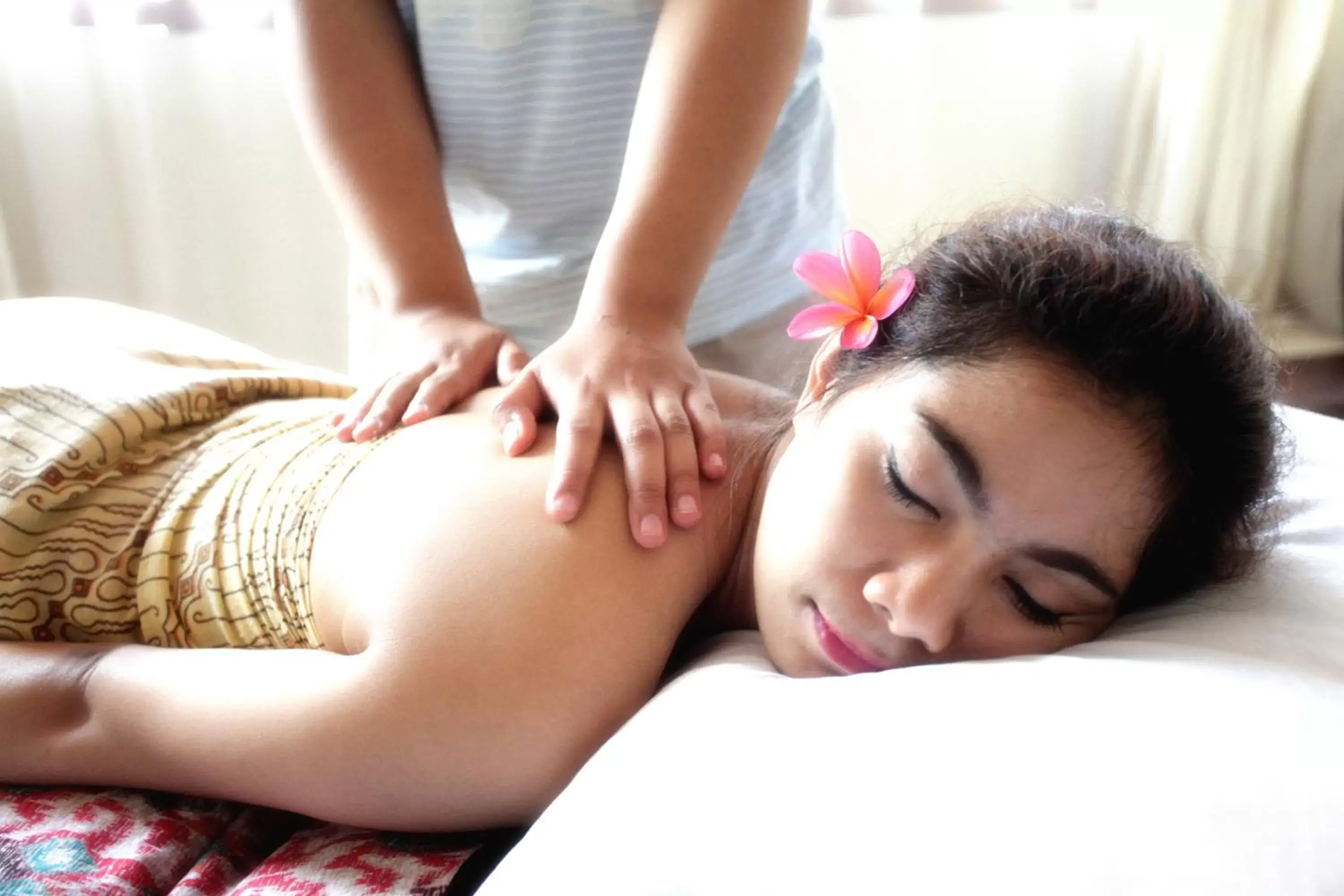 Massage in Toraja Misiliana Hotel