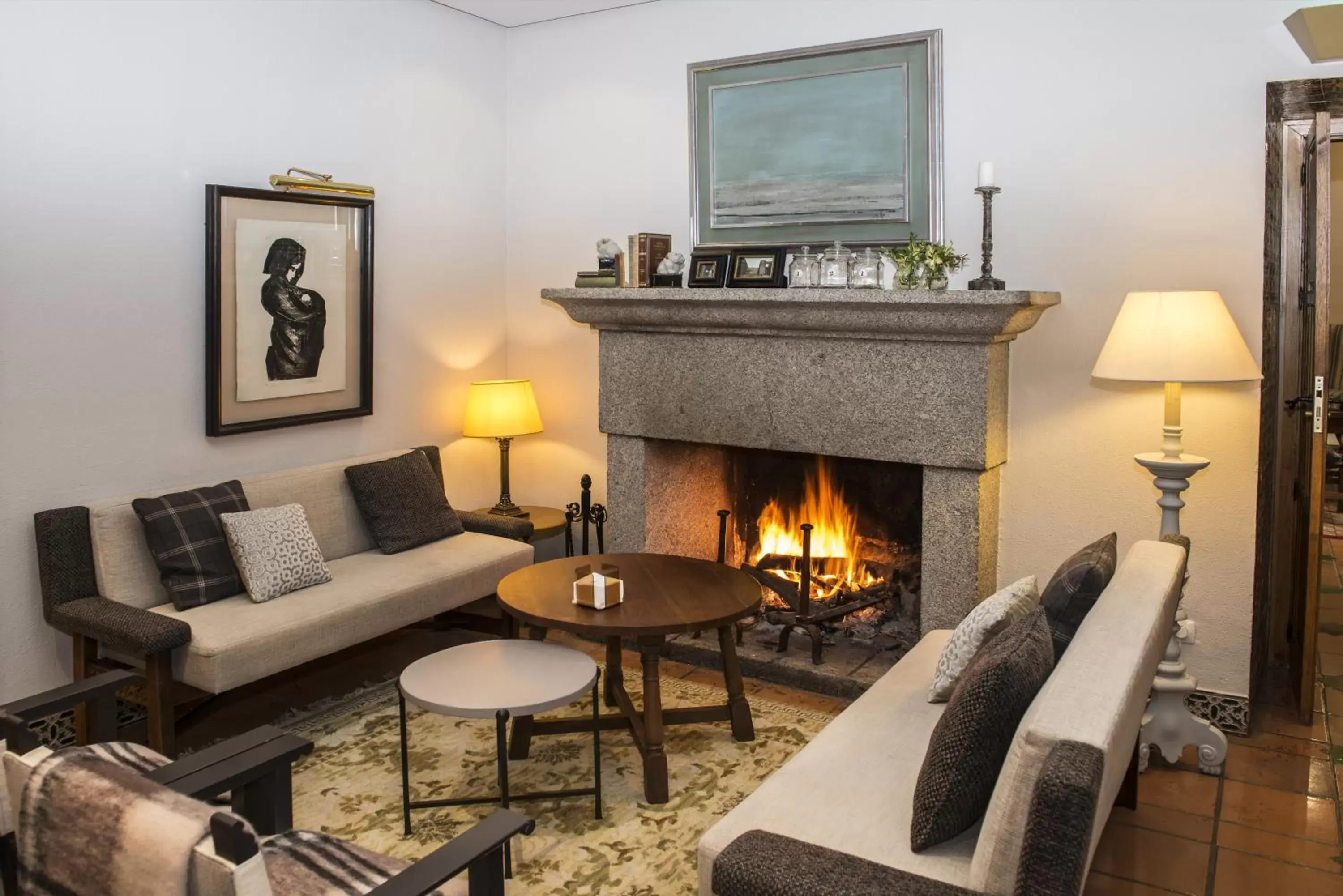 Lounge or bar, Seating Area in Parador de Ávila