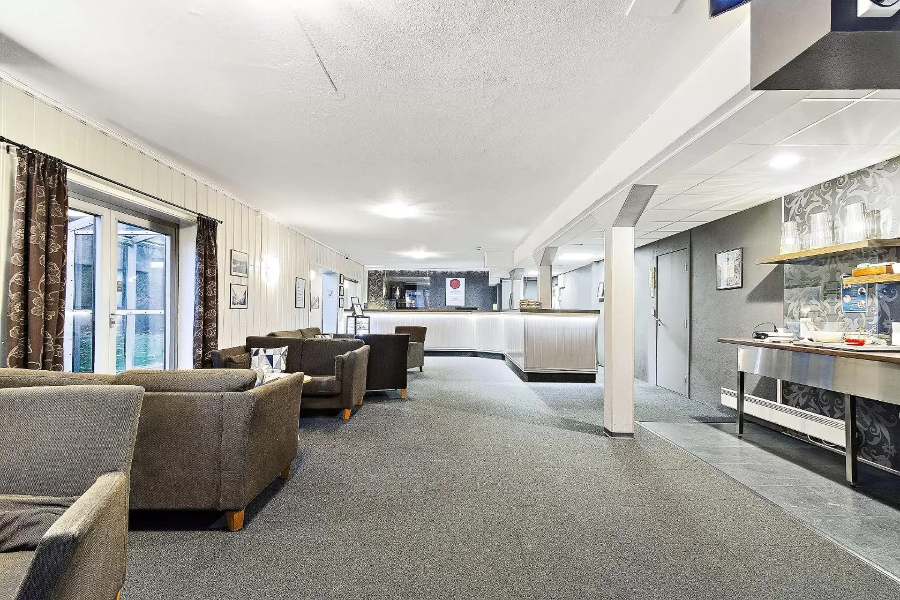 Lobby or reception in Best Western Tingvold Park Hotel