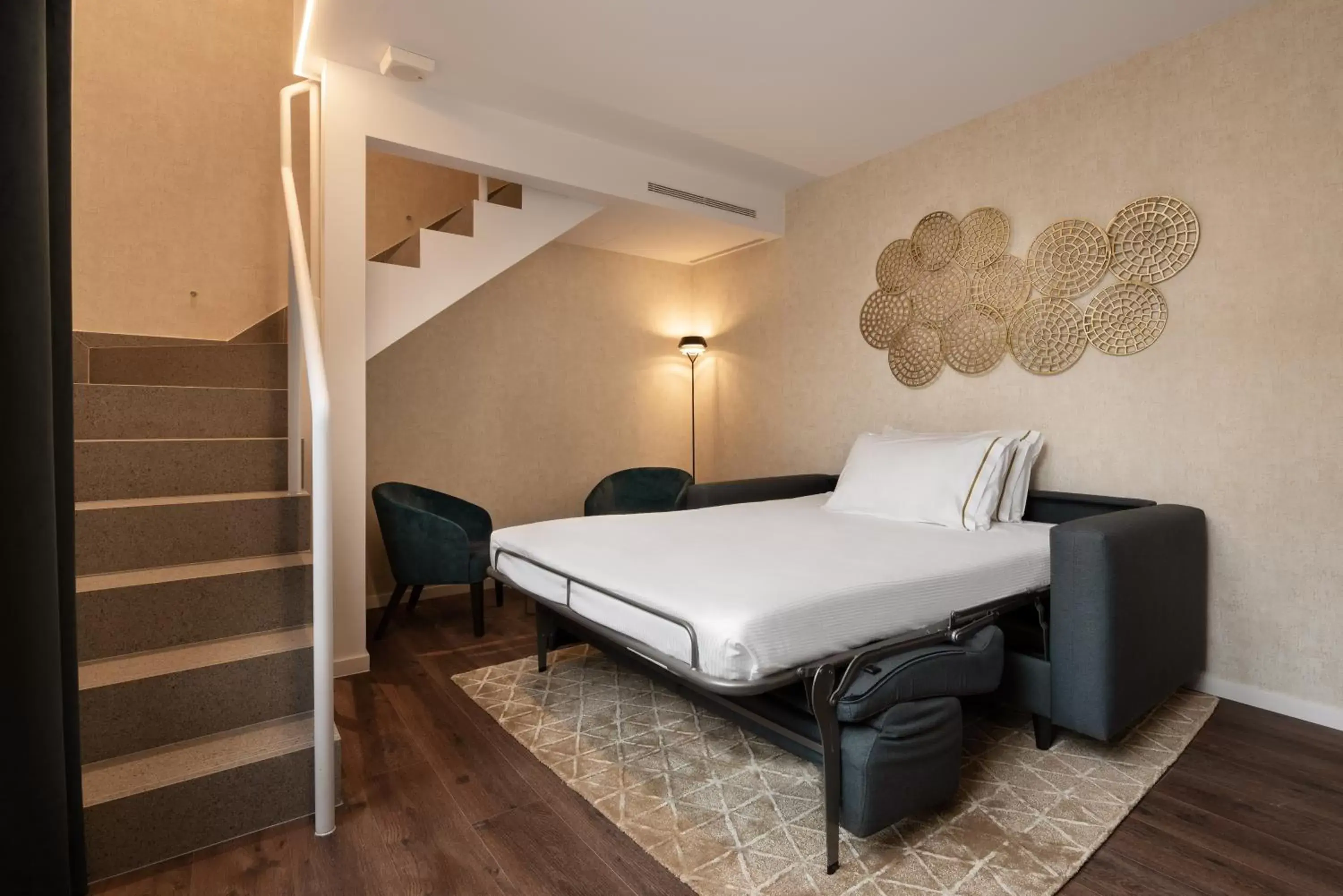 Photo of the whole room, Bed in Áurea Palacio de Correos by Eurostars Hotel Company