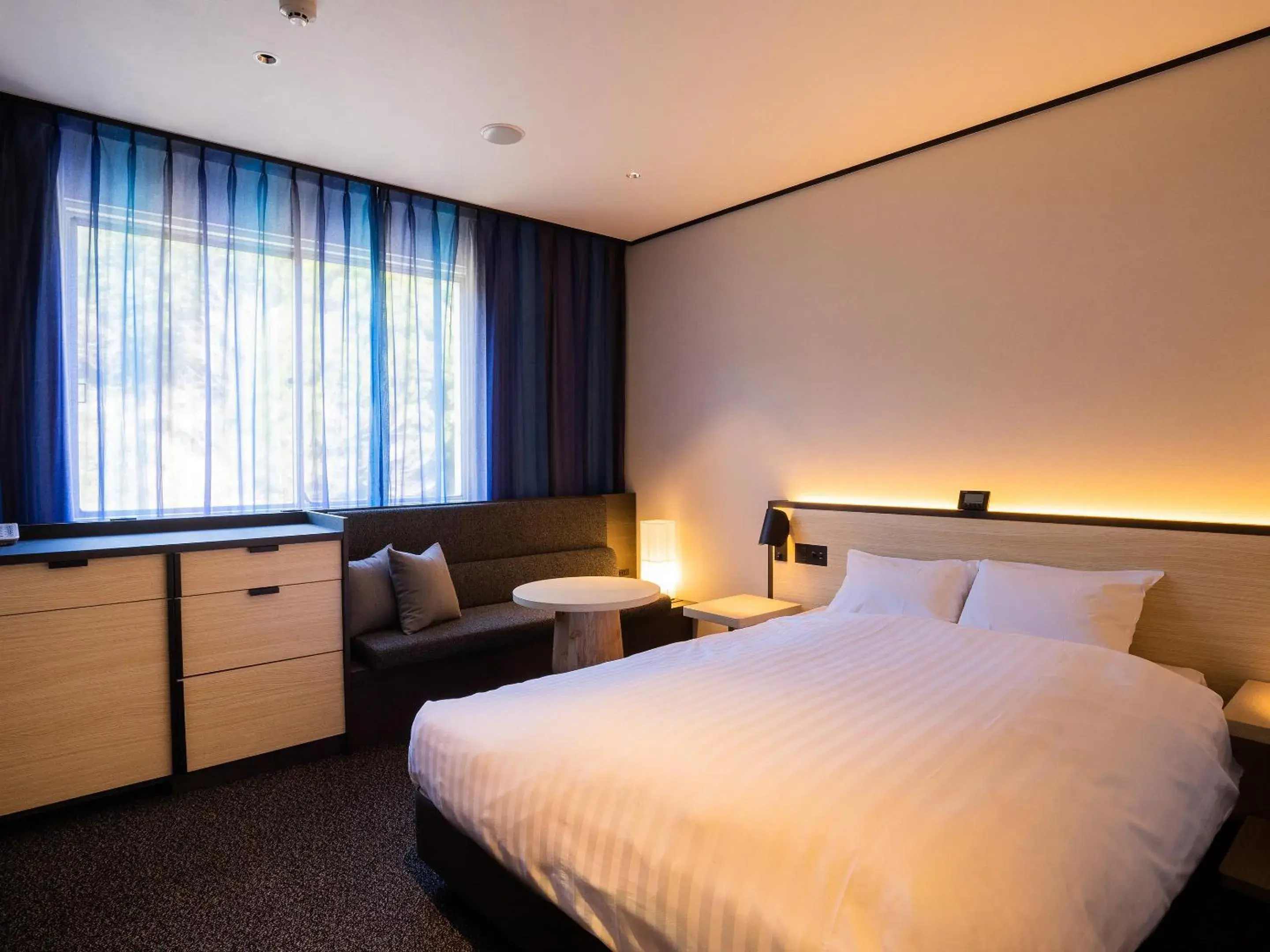 Photo of the whole room, Bed in Kirishima Kokusai Hotel