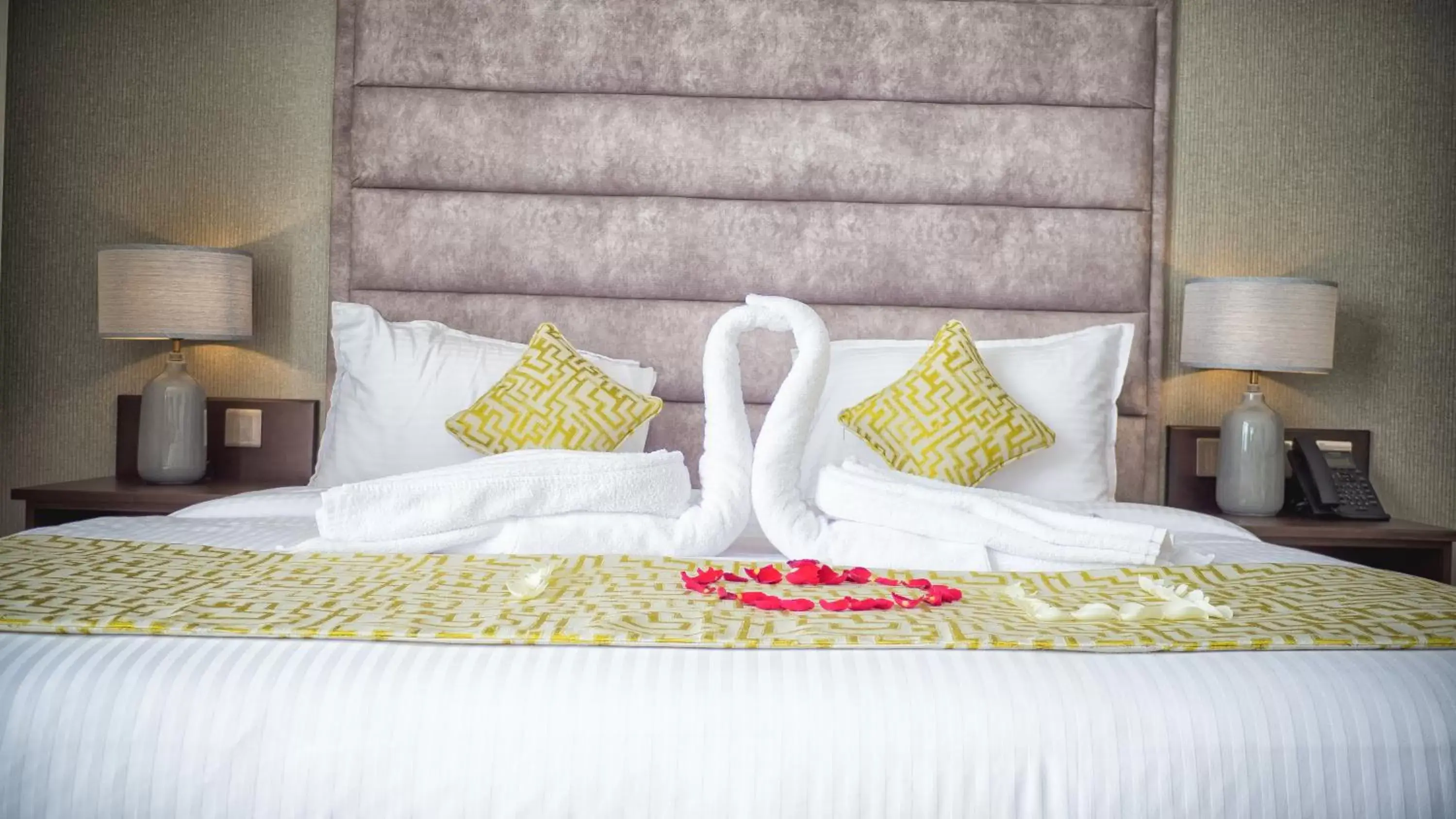 Bed in Best Western Kisumu Hotel Bed in Best Western Kisumu Hotel