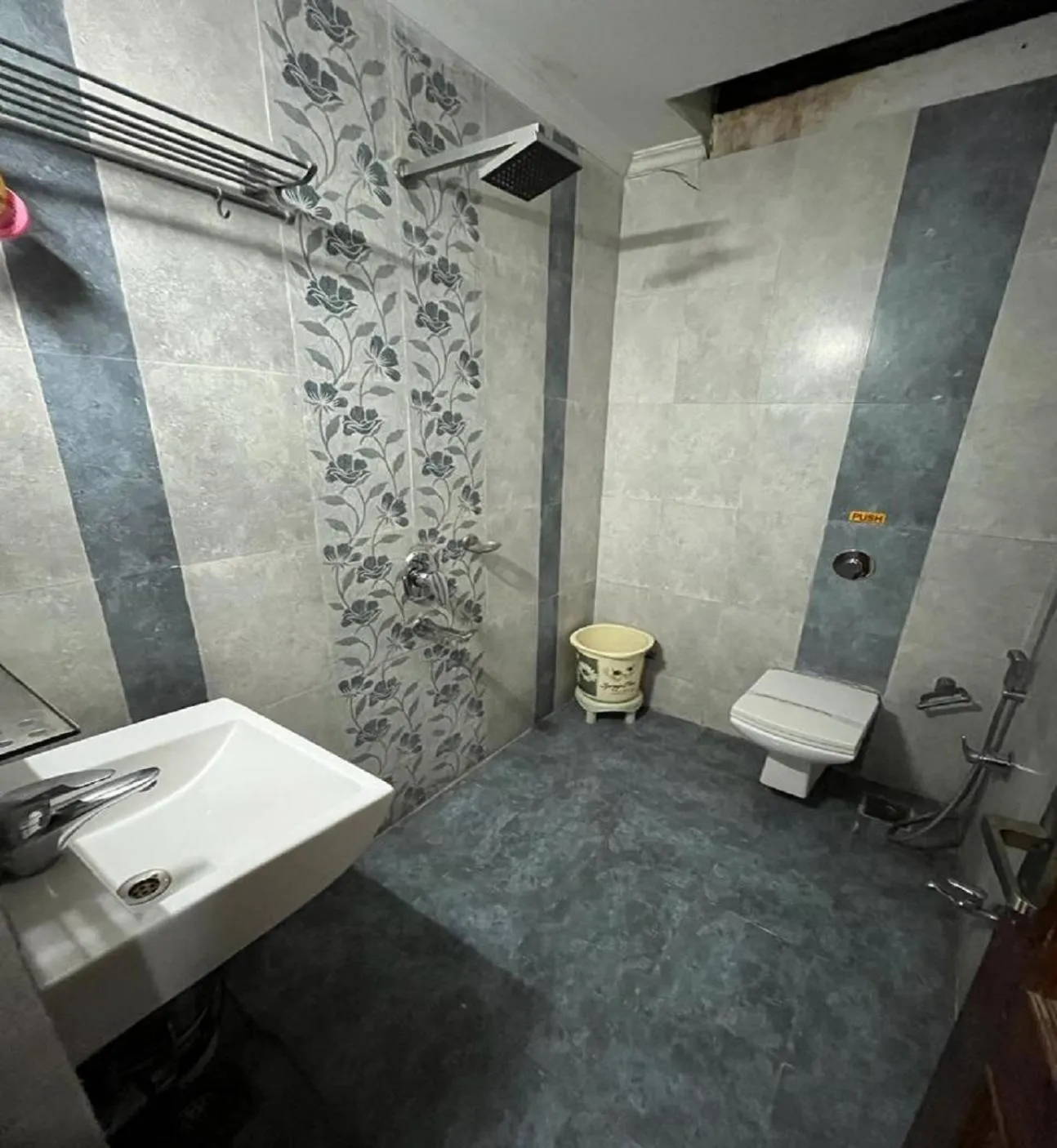 Bathroom in HOTEL ANAND
