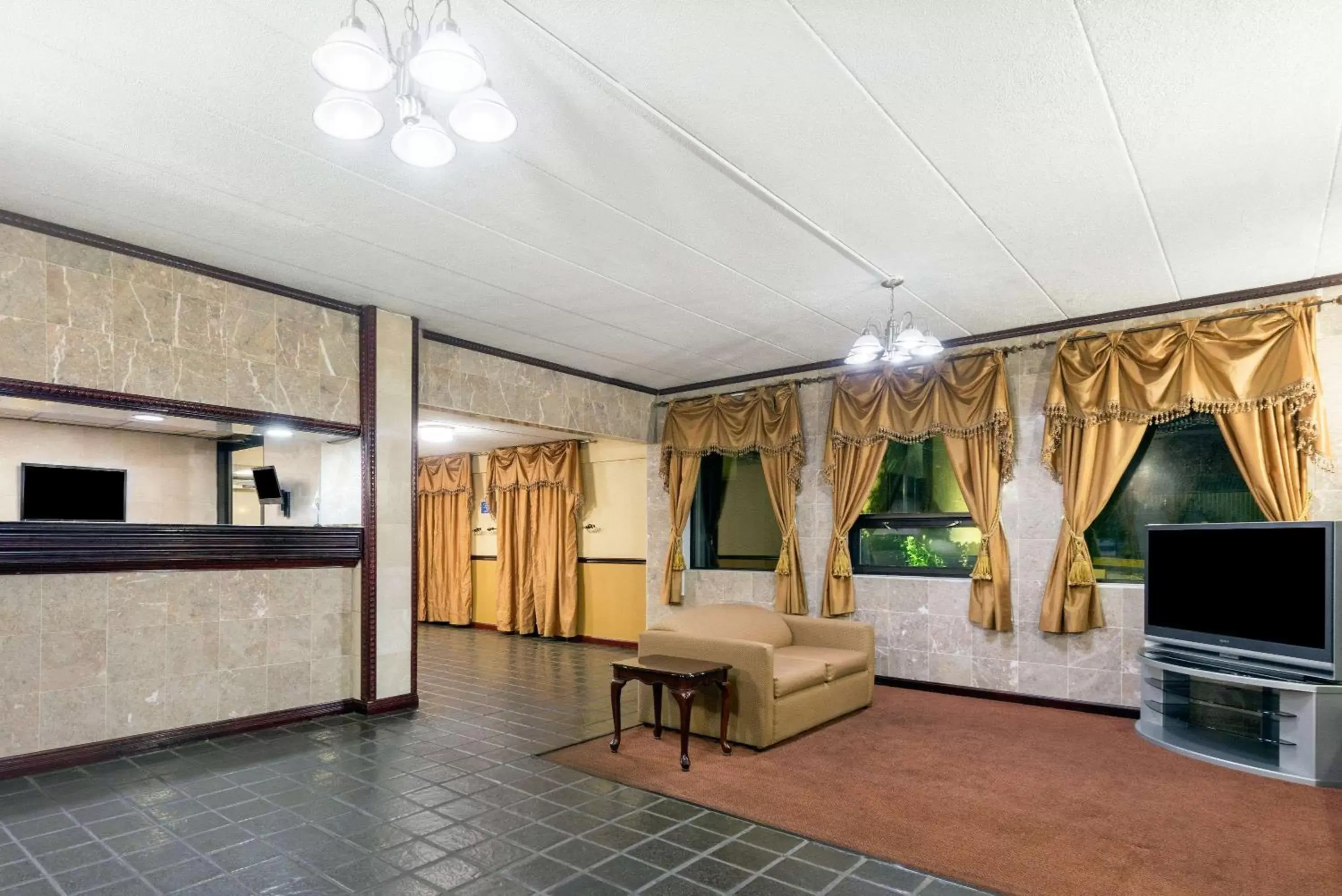 Lobby or reception in Days Inn by Wyndham Hagerstown