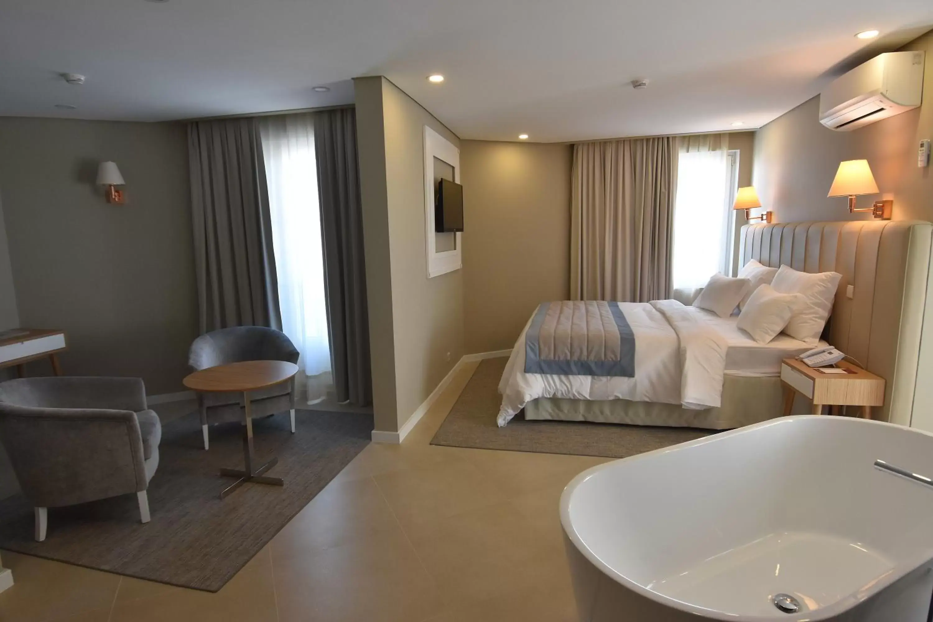 Double Room with Romantic Package in Hotel Suave Mar Double Room with Romantic Package in Hotel Suave Mar