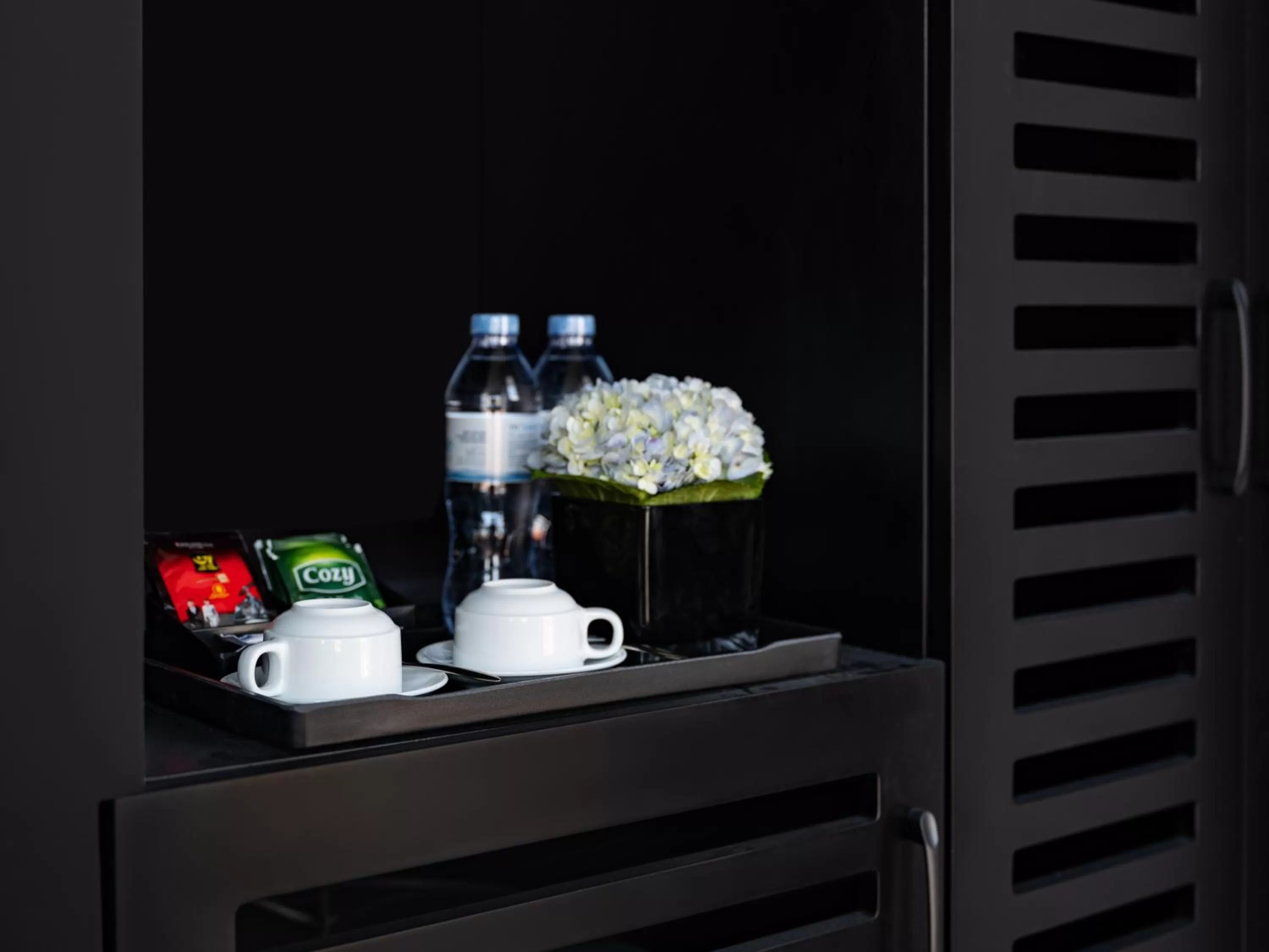 Coffee/tea facilities in The Flower Boutique Hotel & Travel