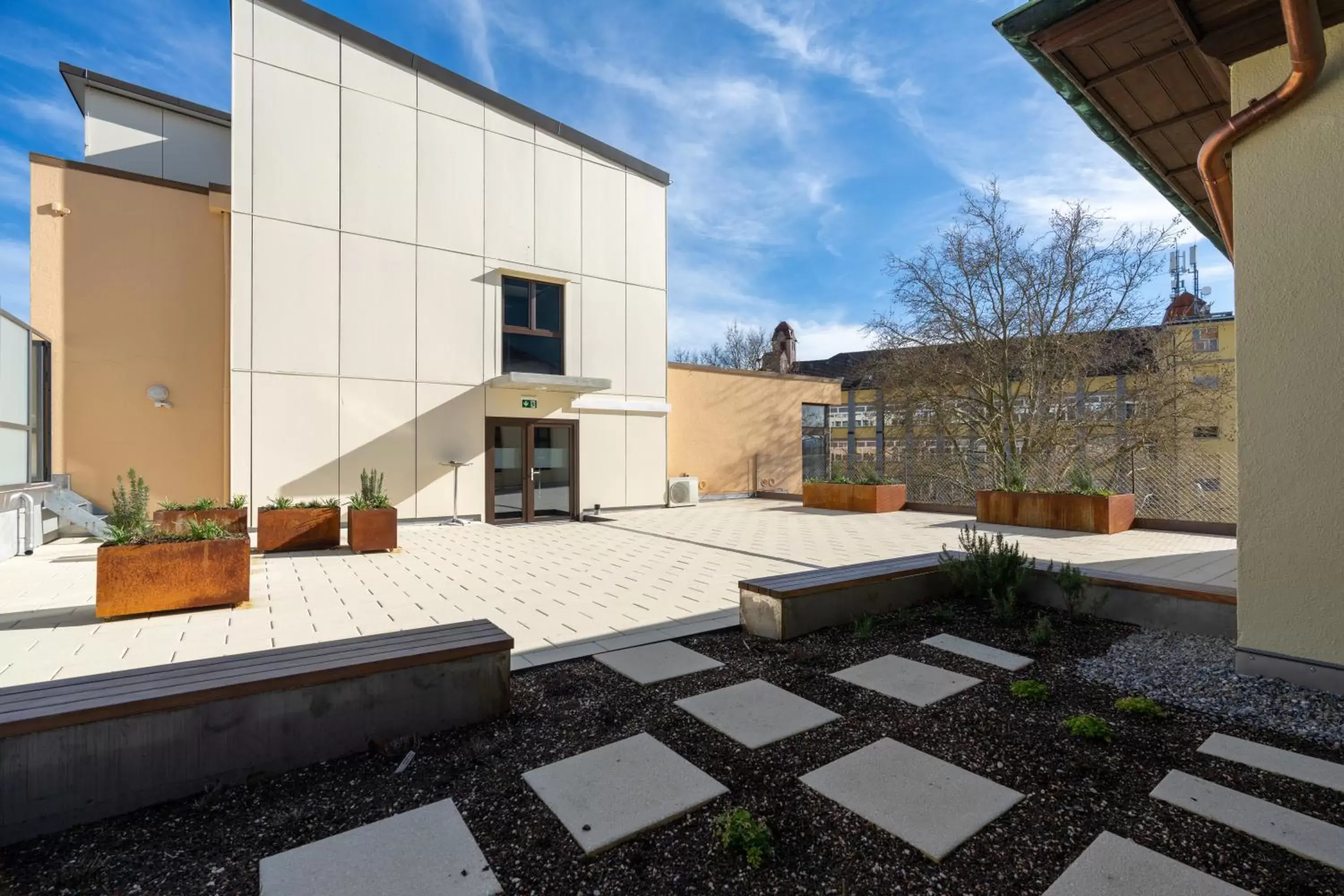 Property building, Swimming Pool in flexymotel Schönenwerd