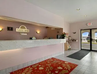 Lobby or reception in Days Inn by Wyndham Gallup