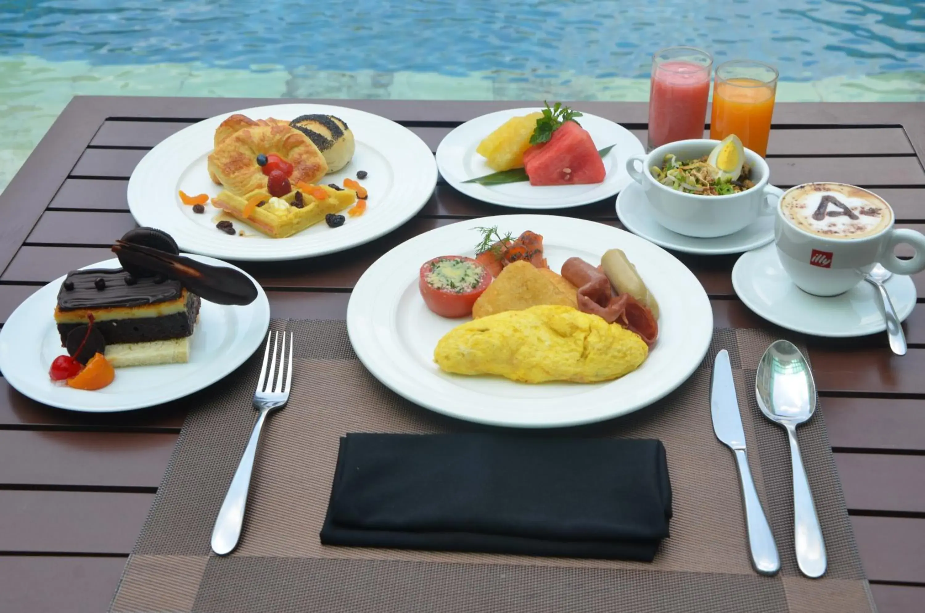 Food and drinks in Aryaduta Medan Food and drinks in Aryaduta Medan