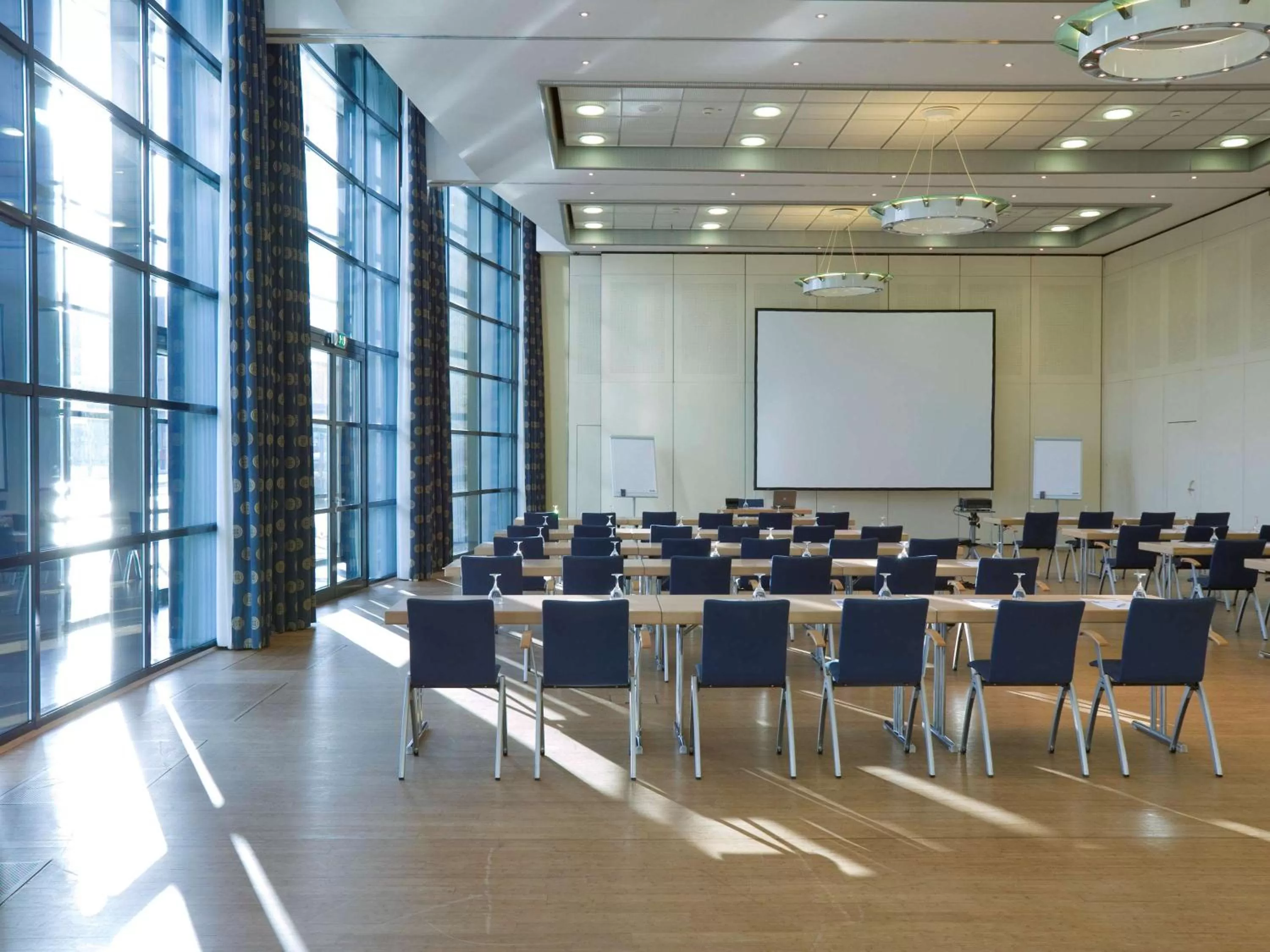 On site in NOVOTEL Hildesheim City