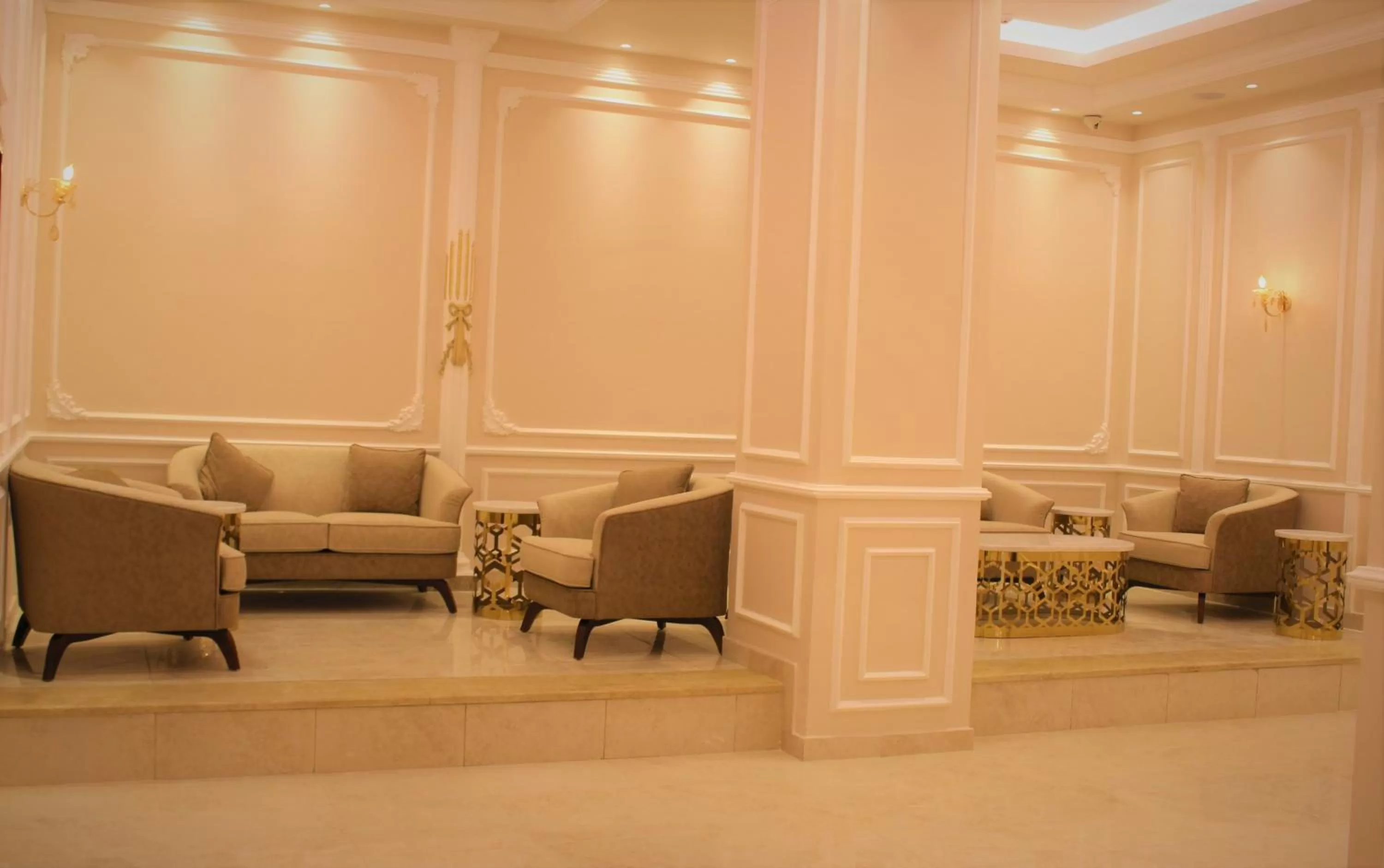 Lobby or reception in New MerryLand Hotel