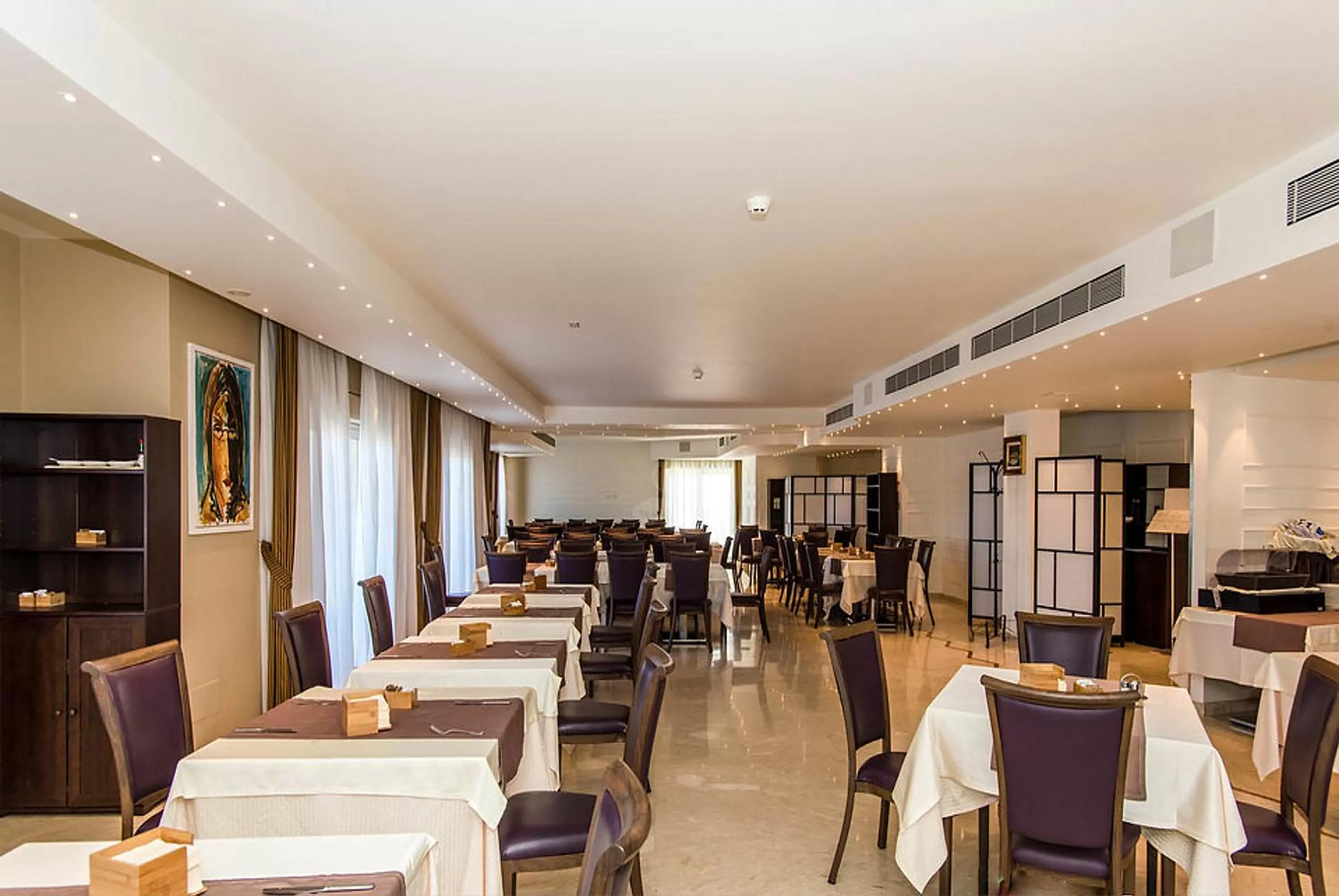 Restaurant/places to eat in Catania International Airport Hotel