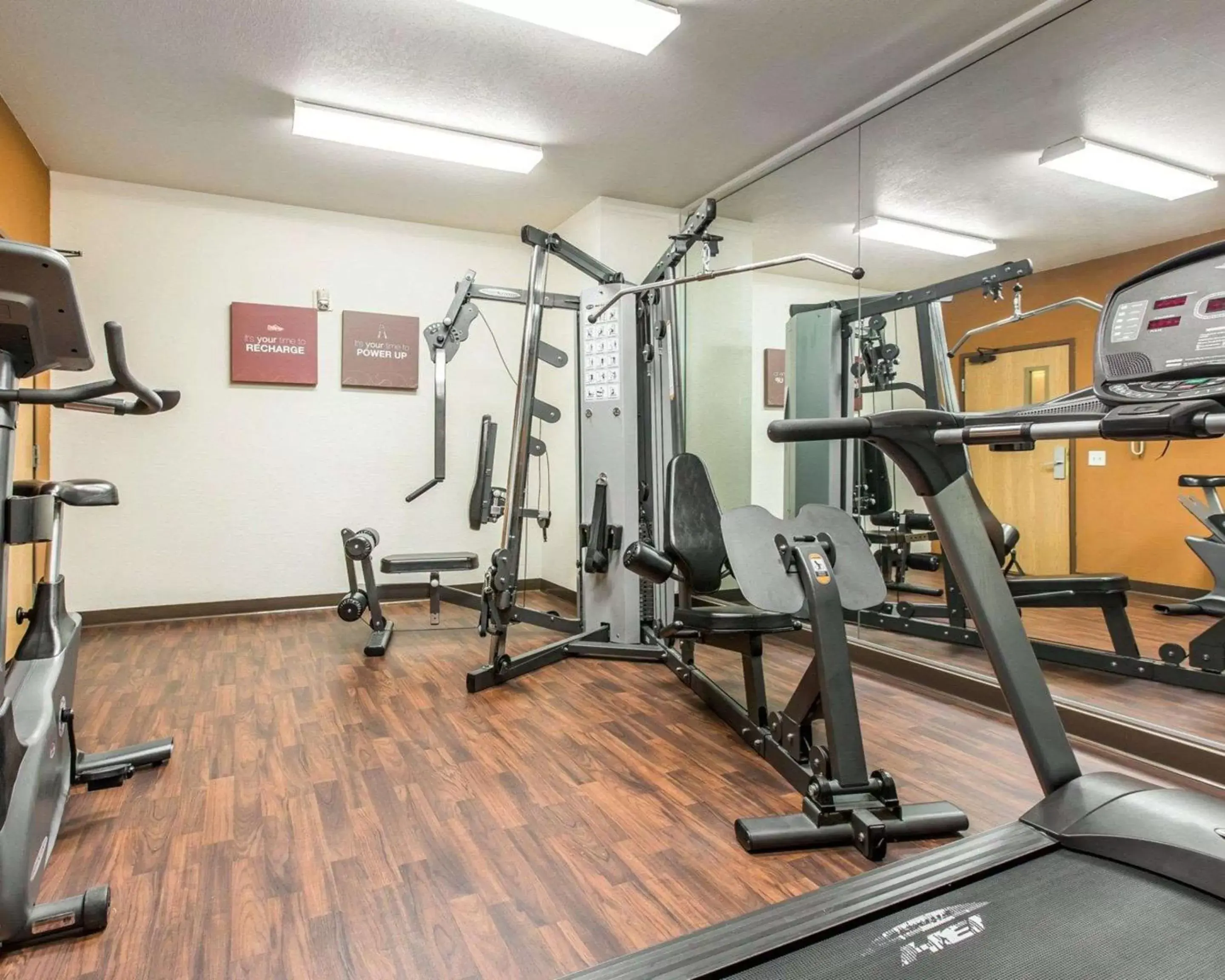 Fitness centre/facilities, Fitness Center/Facilities in Comfort Suites Palm Desert I-10