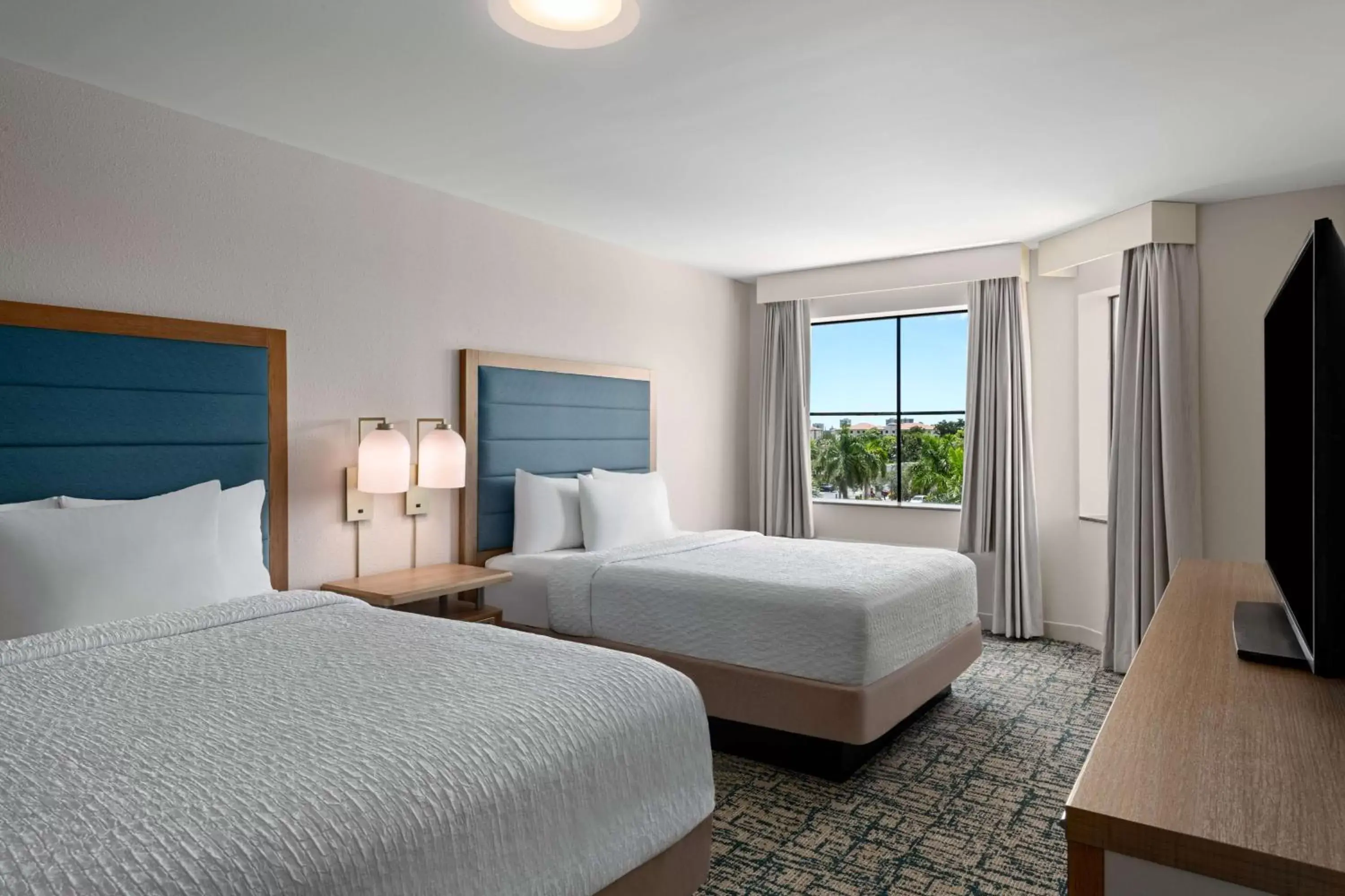 One-Bedroom Queen Suite with Two Queen Beds in Homewood Suites by Hilton West Palm Beach