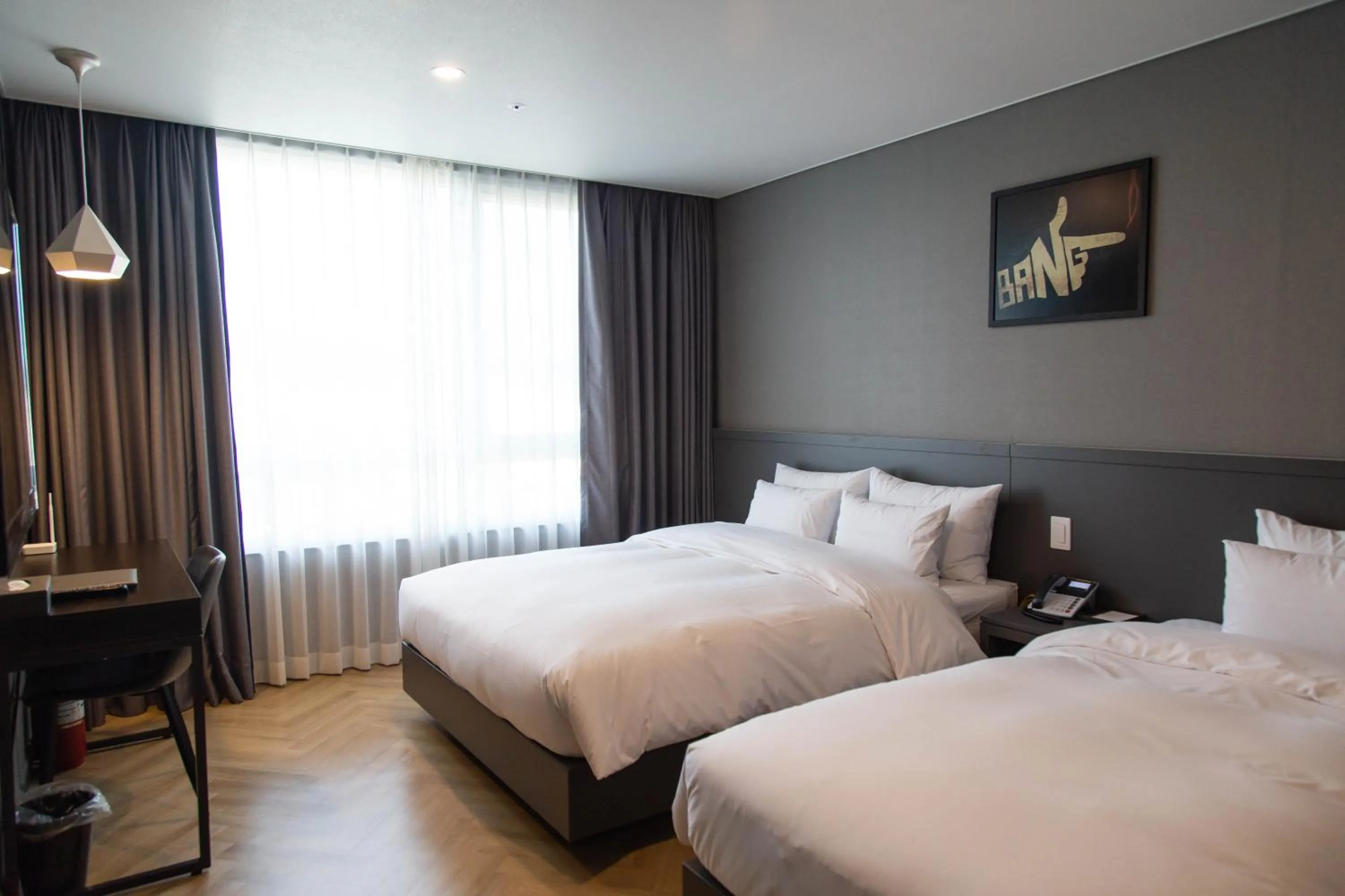 Bedroom, Bed in Hotel Daoom