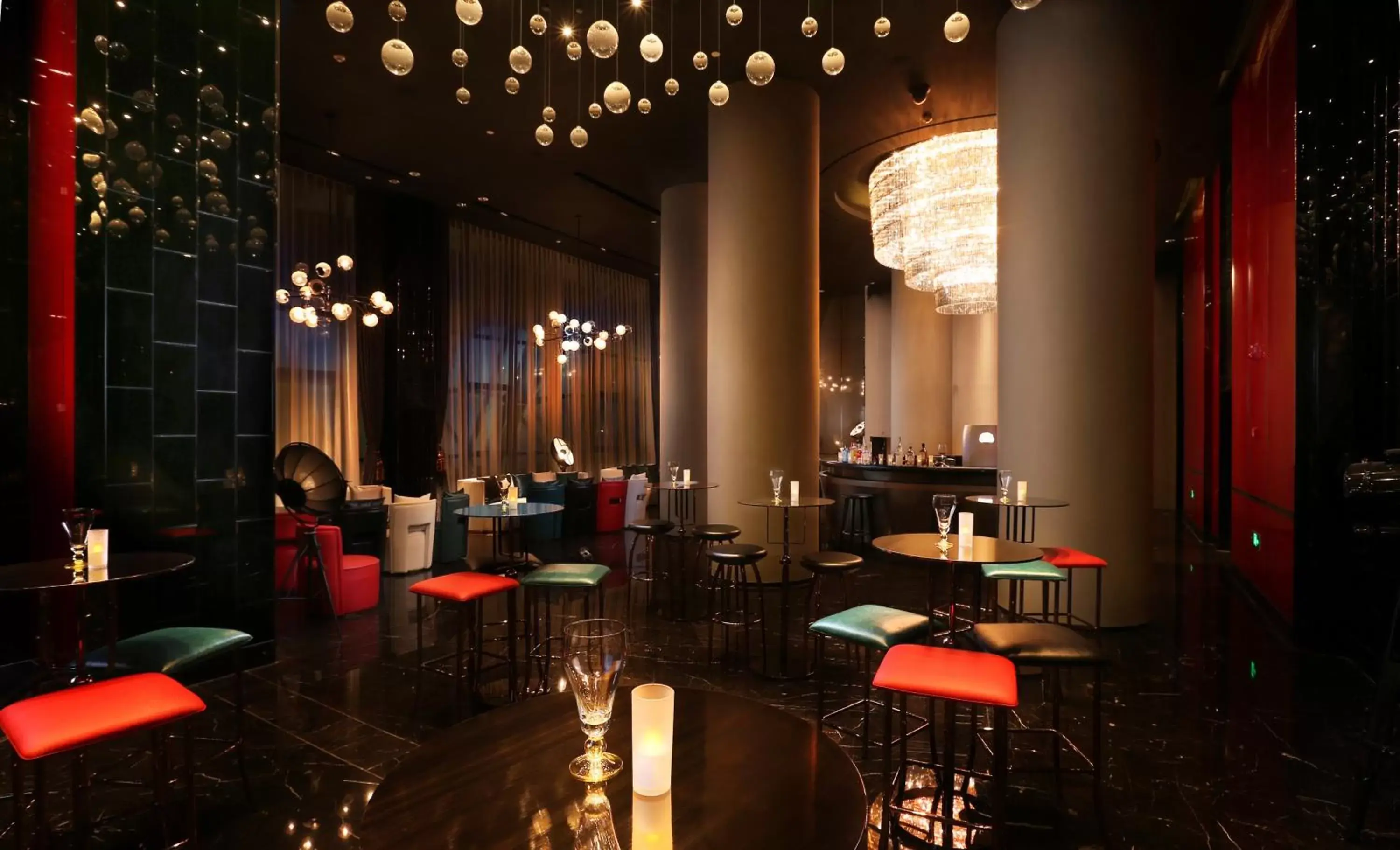 Lounge or bar, Restaurant/Places to Eat in Grand Metropark Hotel Beijing