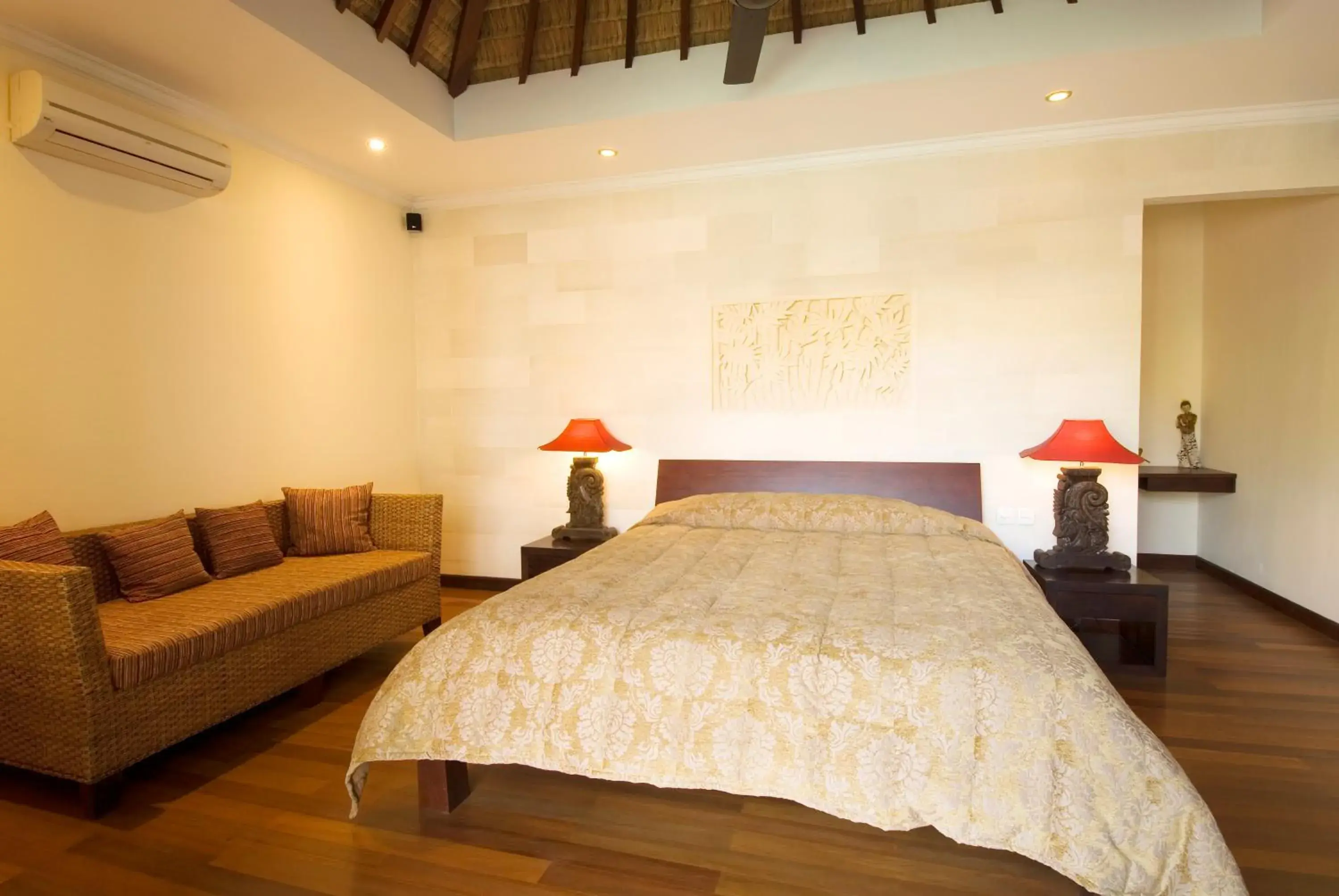 Bedroom, Bed in Ellora Villas