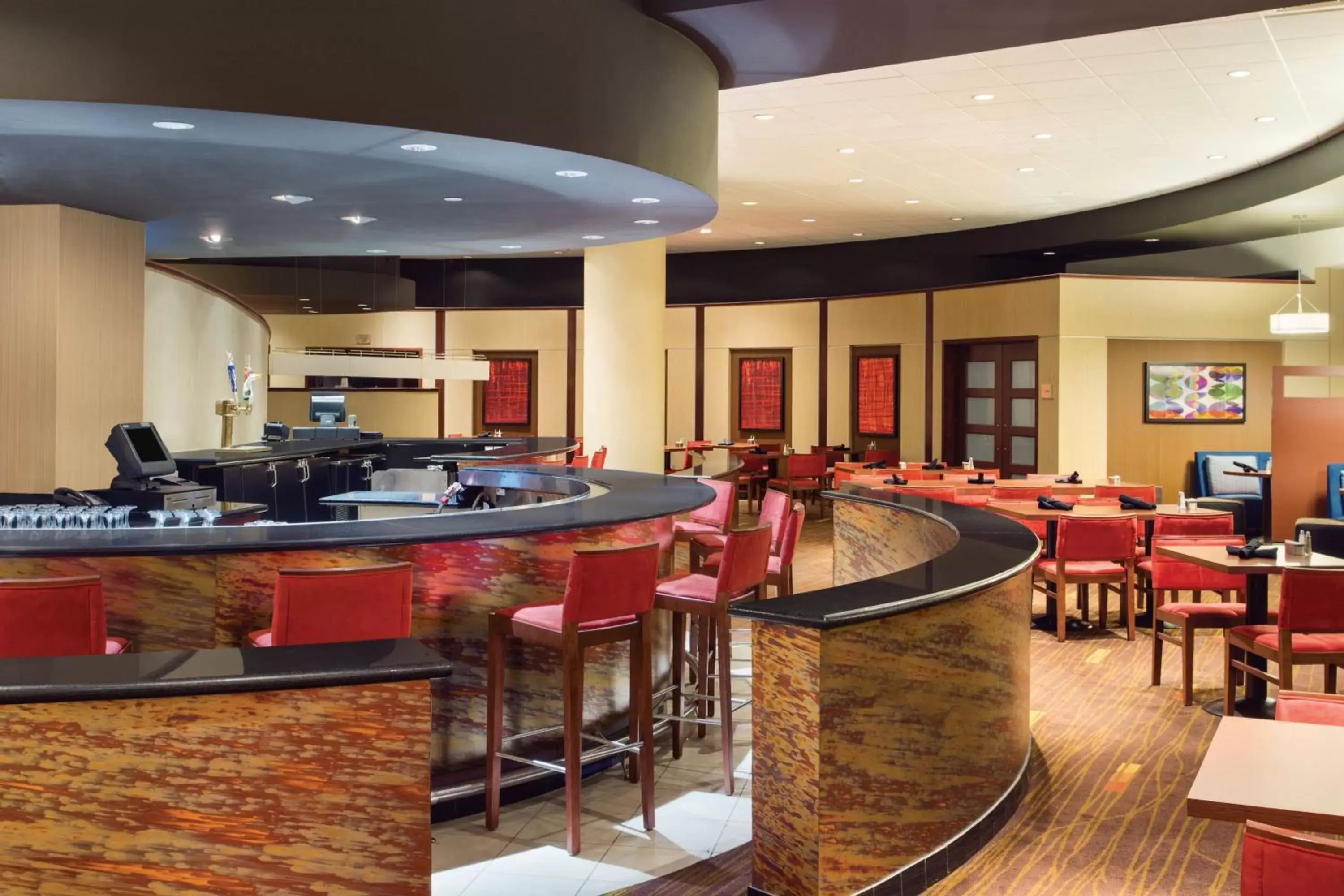 Lounge or bar, Restaurant/Places to Eat in Courtyard by Marriott Oklahoma City Downtown